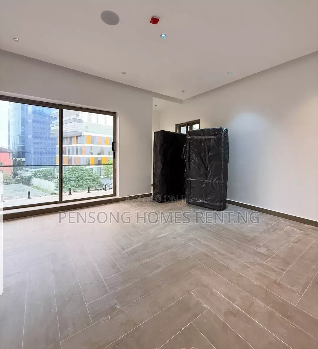 3bdrm Apartment in Old Ikoyi for rent