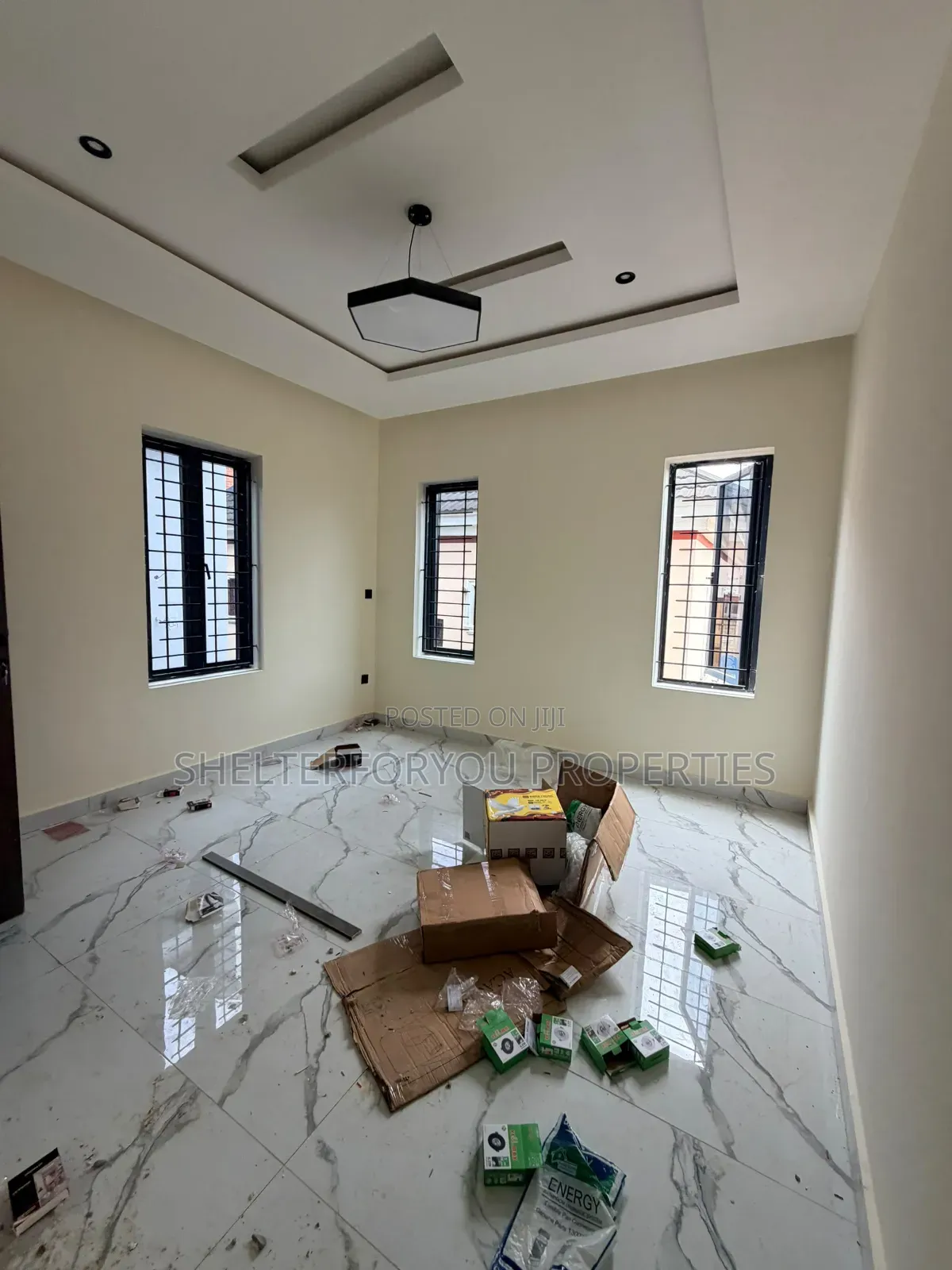 4bdrm Duplex in GRA Phase 1 for sale