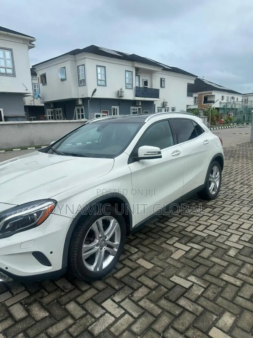 Mercedes-Benz GLA 250 2016 White