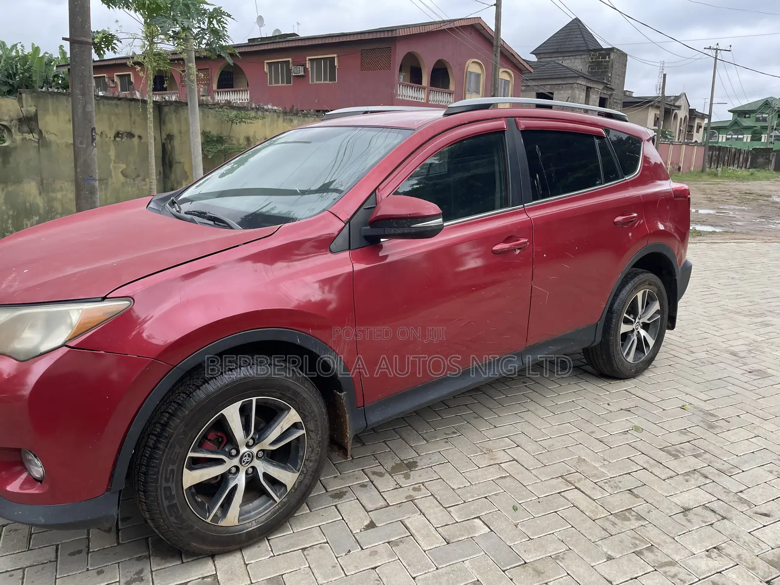 Toyota RAV4 LE 4dr SUV AWD (2.5L 4cyl 6A) 2014 Red