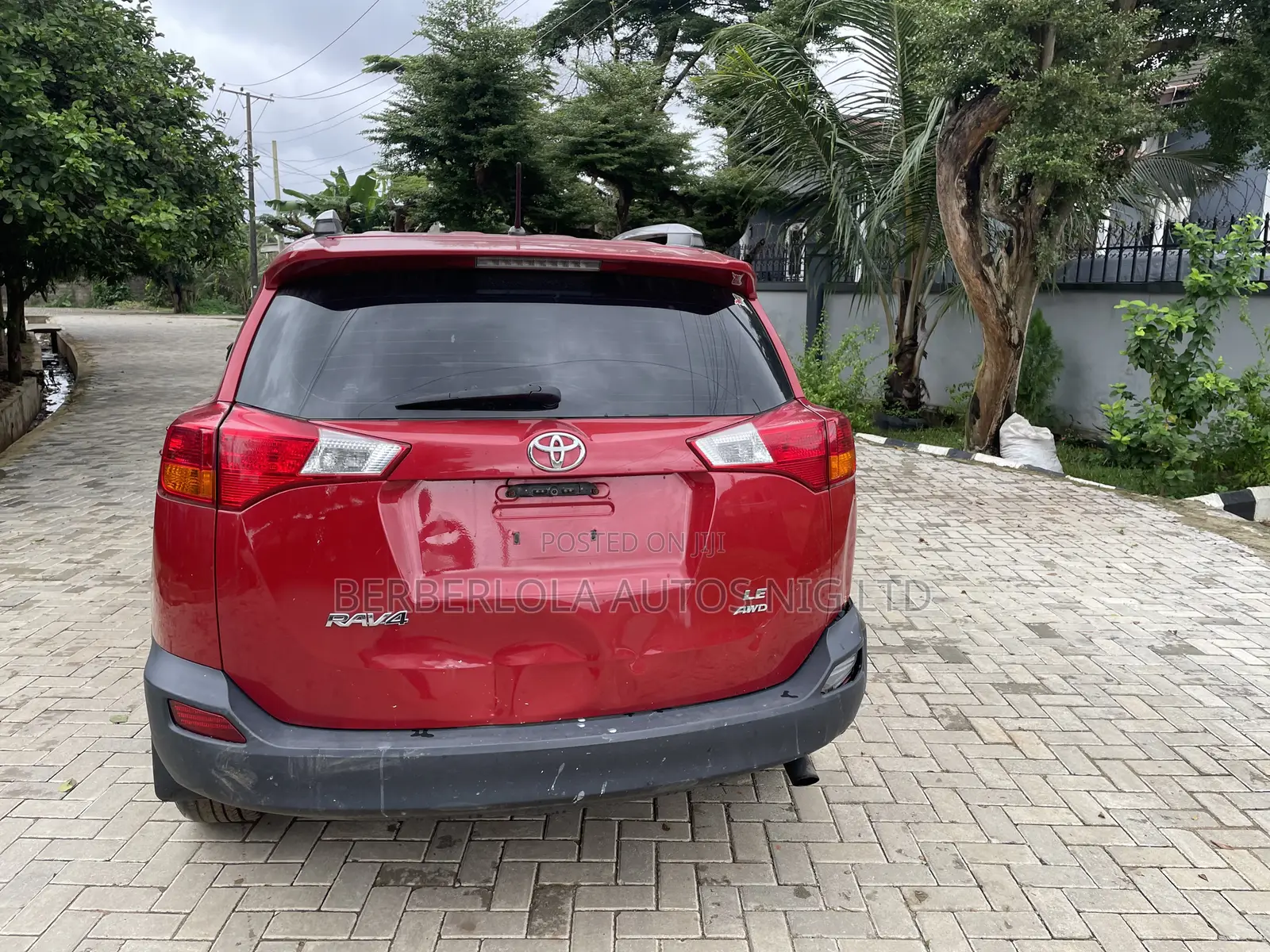 Toyota RAV4 LE 4dr SUV AWD (2.5L 4cyl 6A) 2014 Red