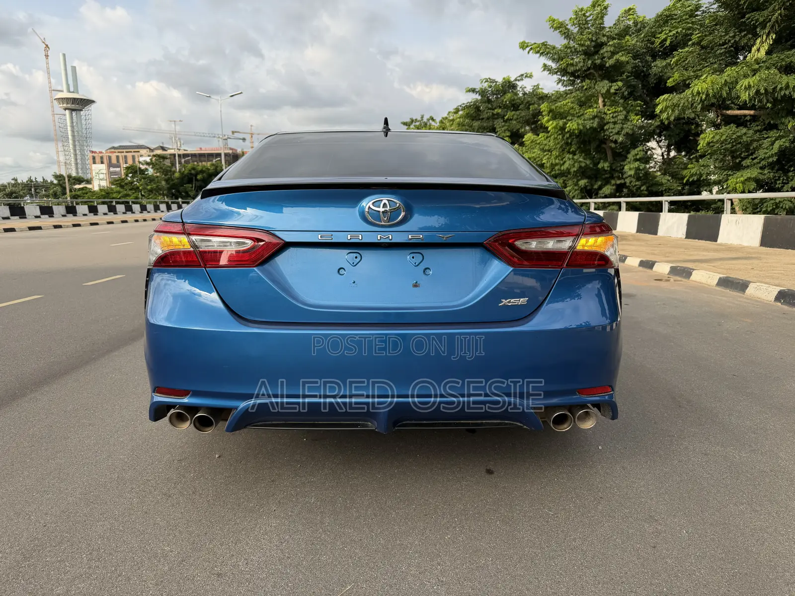 Toyota Camry XSE (2.5L 4cyl 8A) 2019 Blue