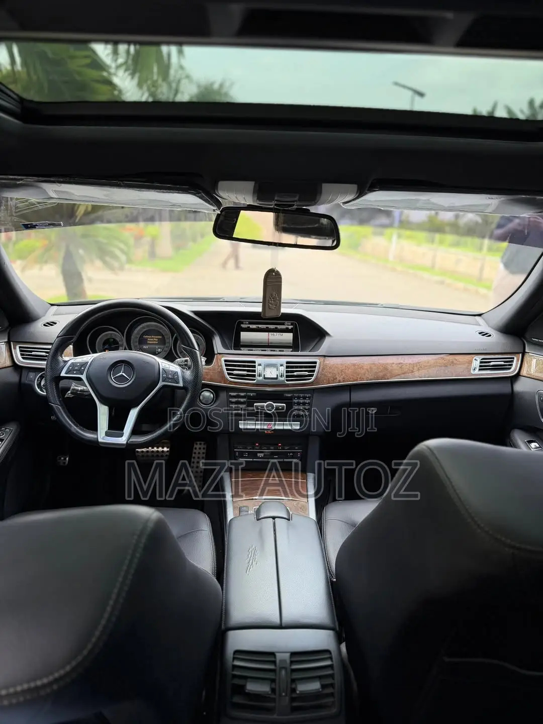 Mercedes-Benz E350 2015 Black