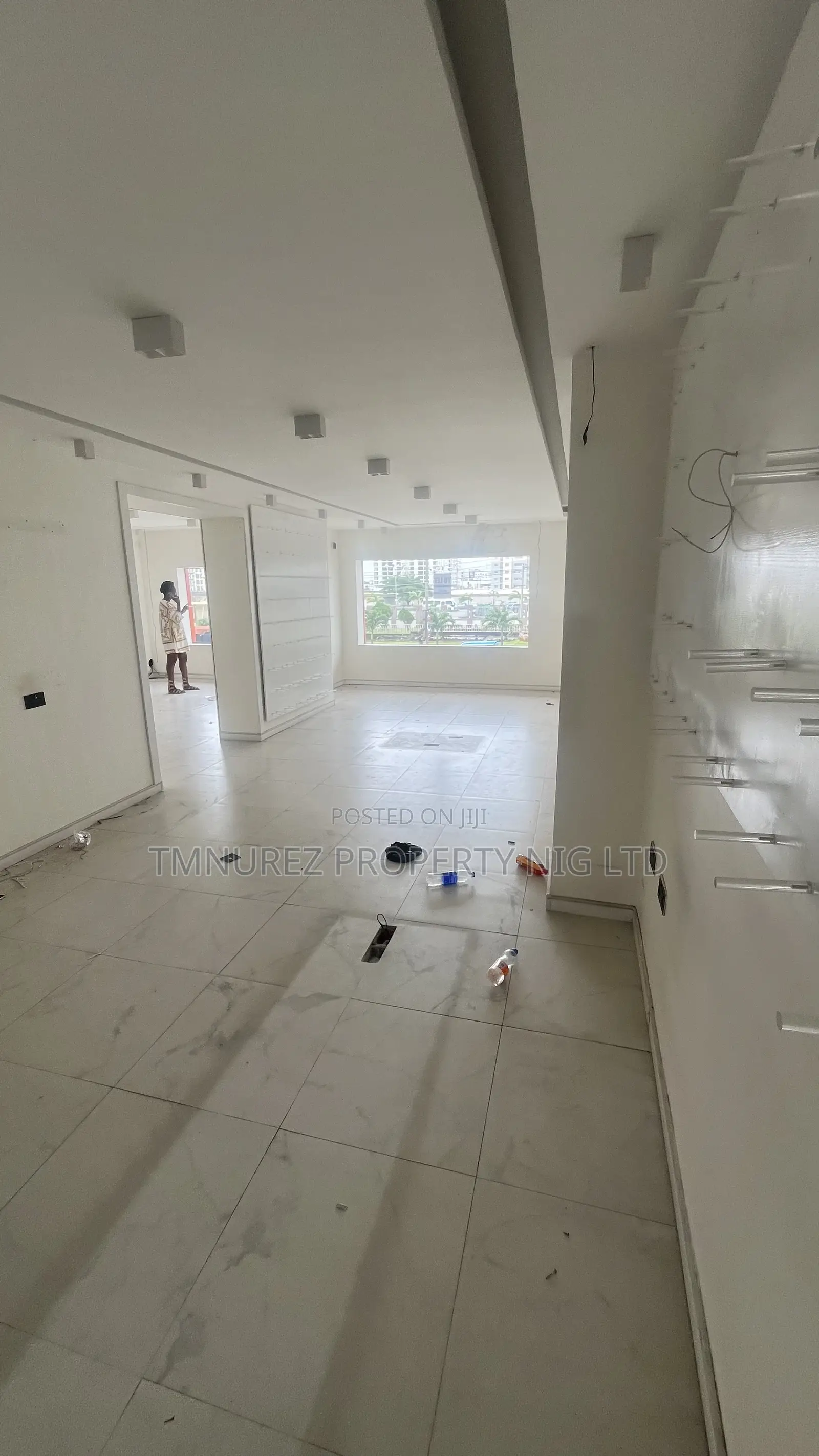 Showroom Shop