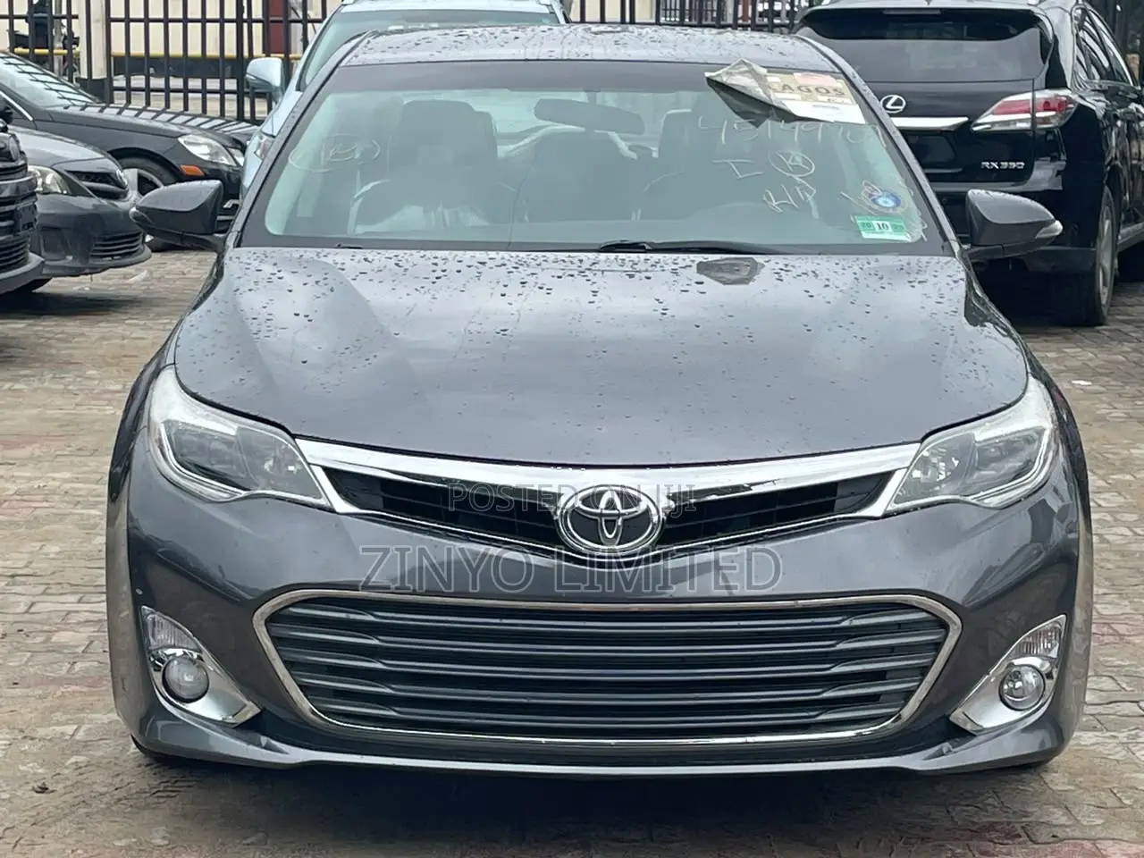 Toyota Avalon XLE Premium Sedan FWD (3.5L 6cyl 6A) 2013 Gray