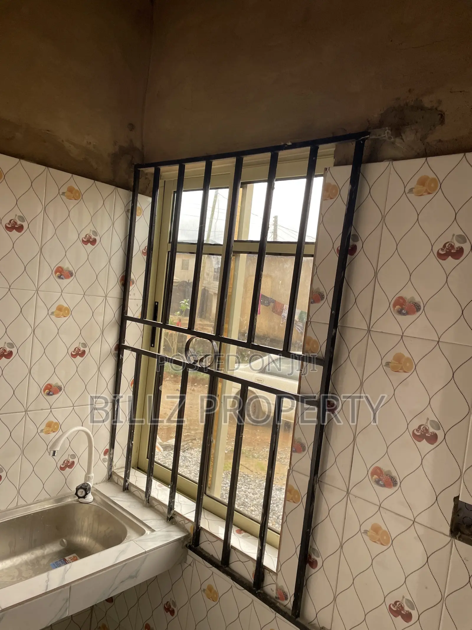 Mini Flat in White House, Abule Egba for rent