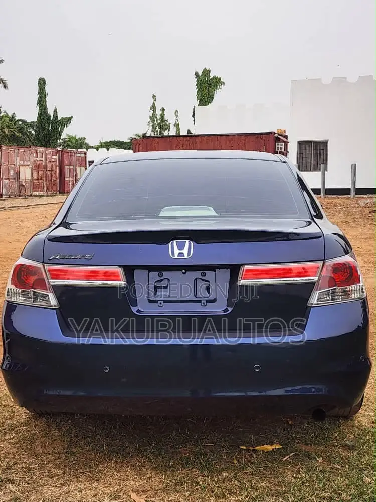 Honda Accord 2011 Blue
