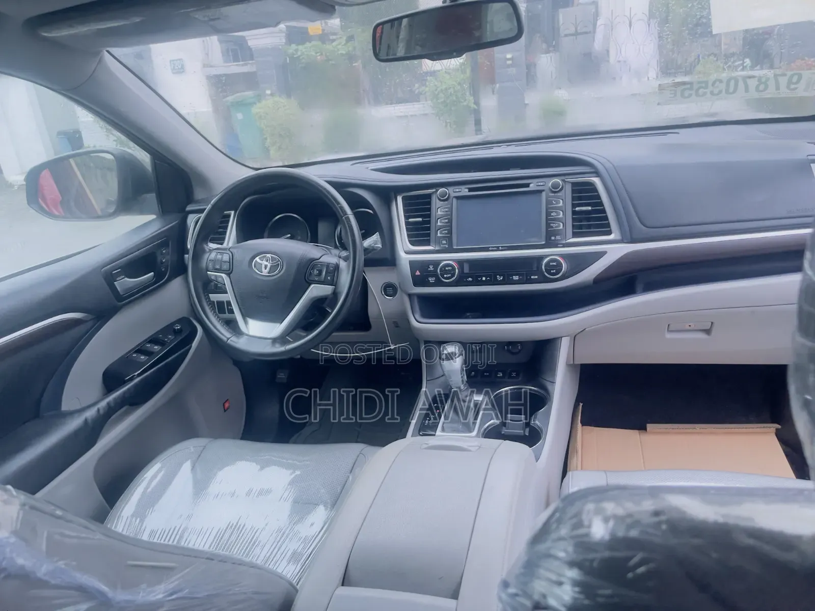 Toyota Highlander XLE 4dr SUV AWD (3.5L 6cyl 6A) 2015 Gray