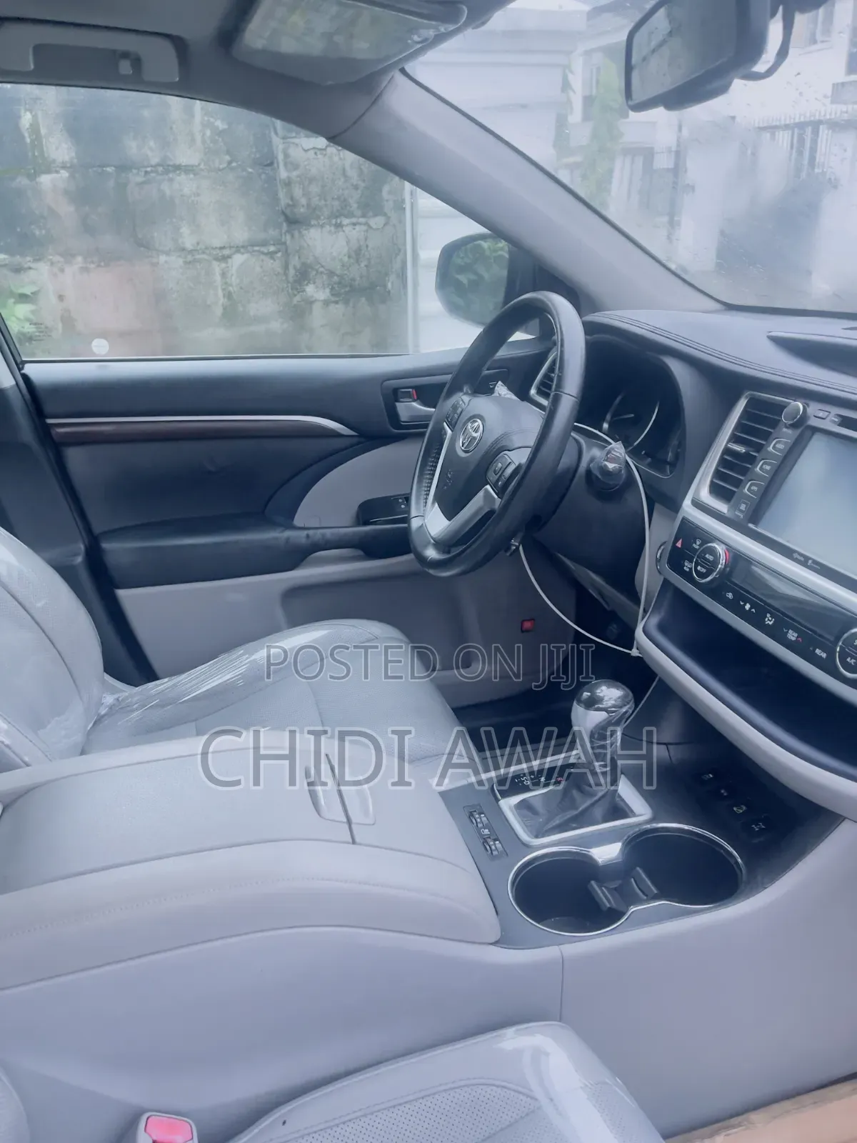 Toyota Highlander XLE 4dr SUV AWD (3.5L 6cyl 6A) 2015 Gray