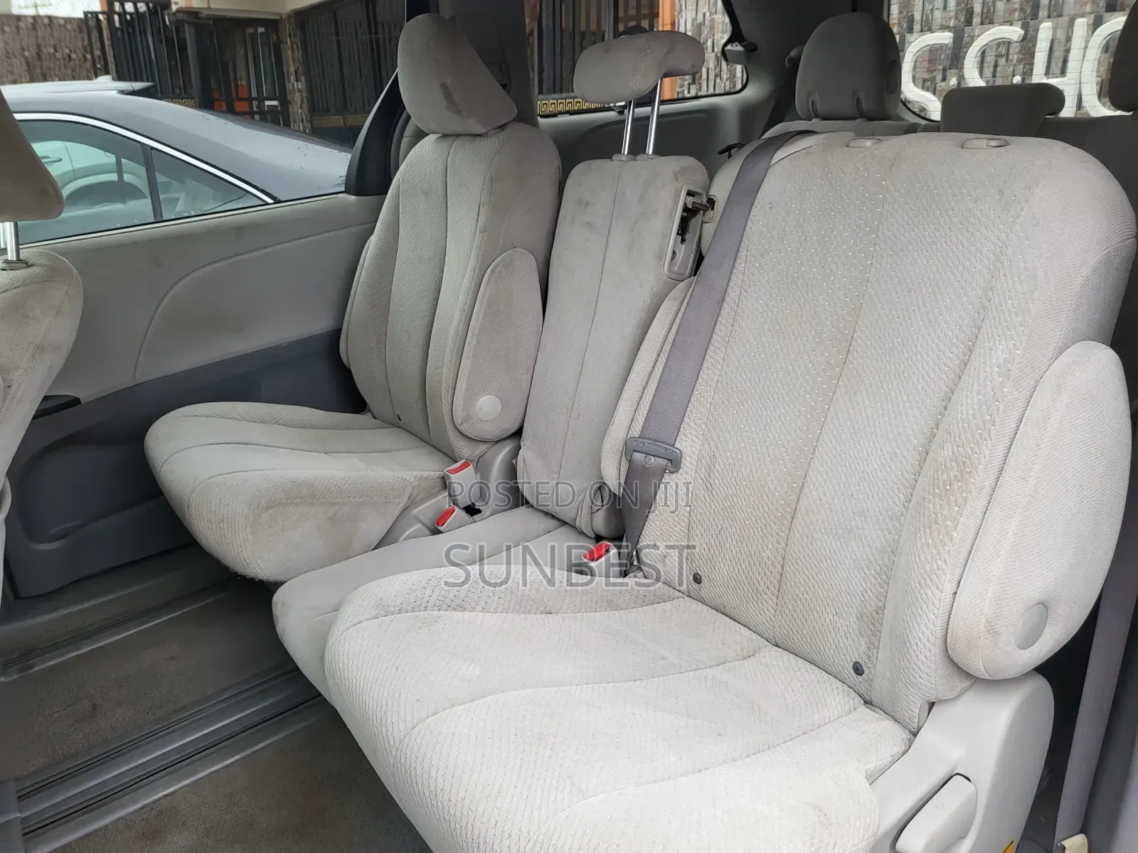 Toyota Sienna 2012 Black