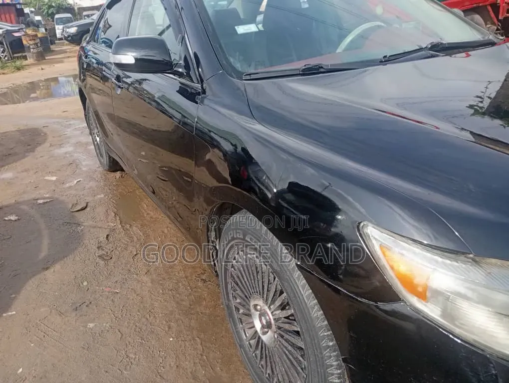 Toyota Camry CE 4dr Sedan (2.4L 4cyl 5M) 2007 Ivory