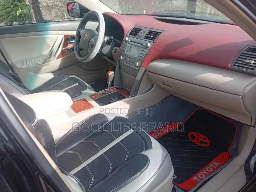 Toyota Camry CE 4dr Sedan (2.4L 4cyl 5M) 2007 Ivory