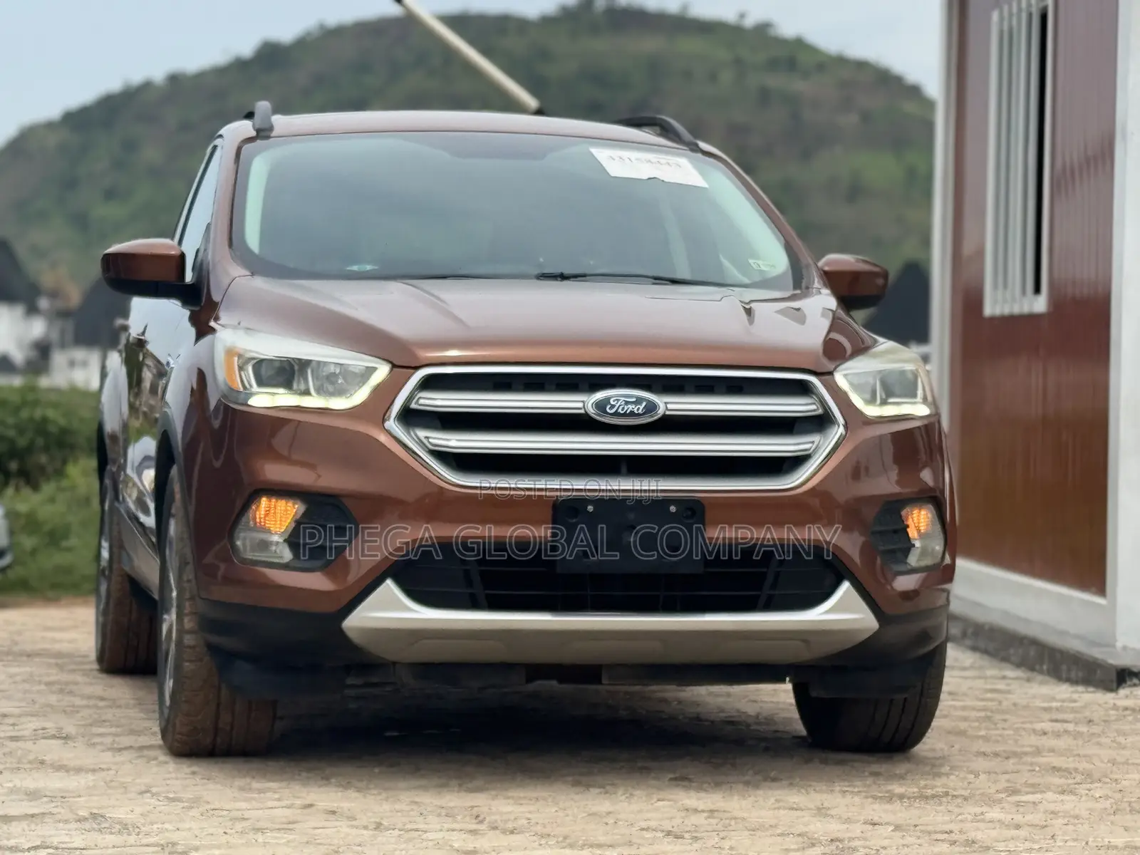 Ford Escape SE 4x4 2017 Brown