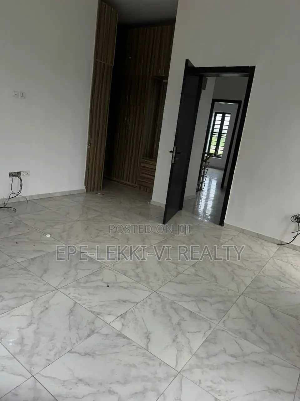 4bdrm Duplex in Lekki for rent