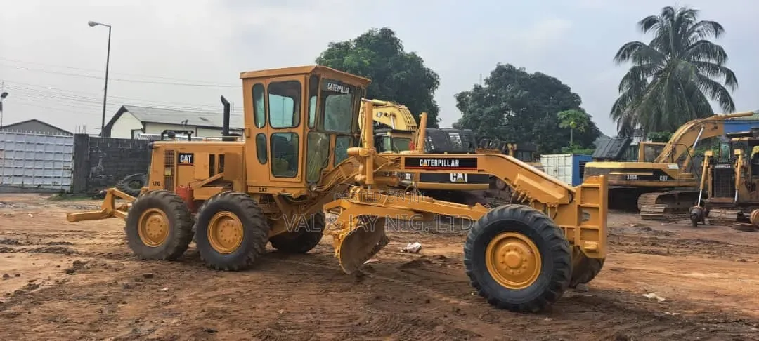 Cat Motor Grader 12g With Ripper - Foreign Use