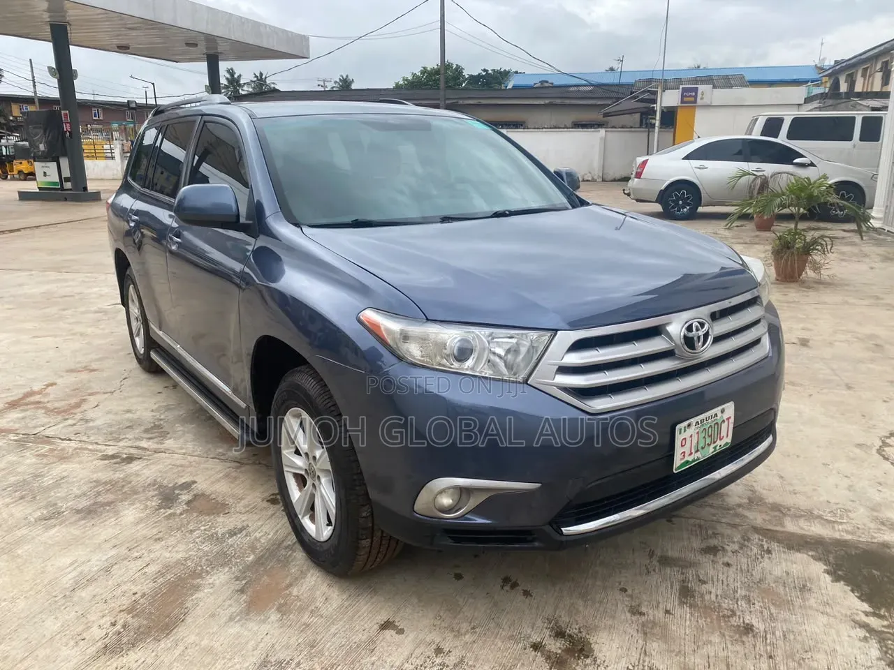 Toyota Highlander 2012 Blue