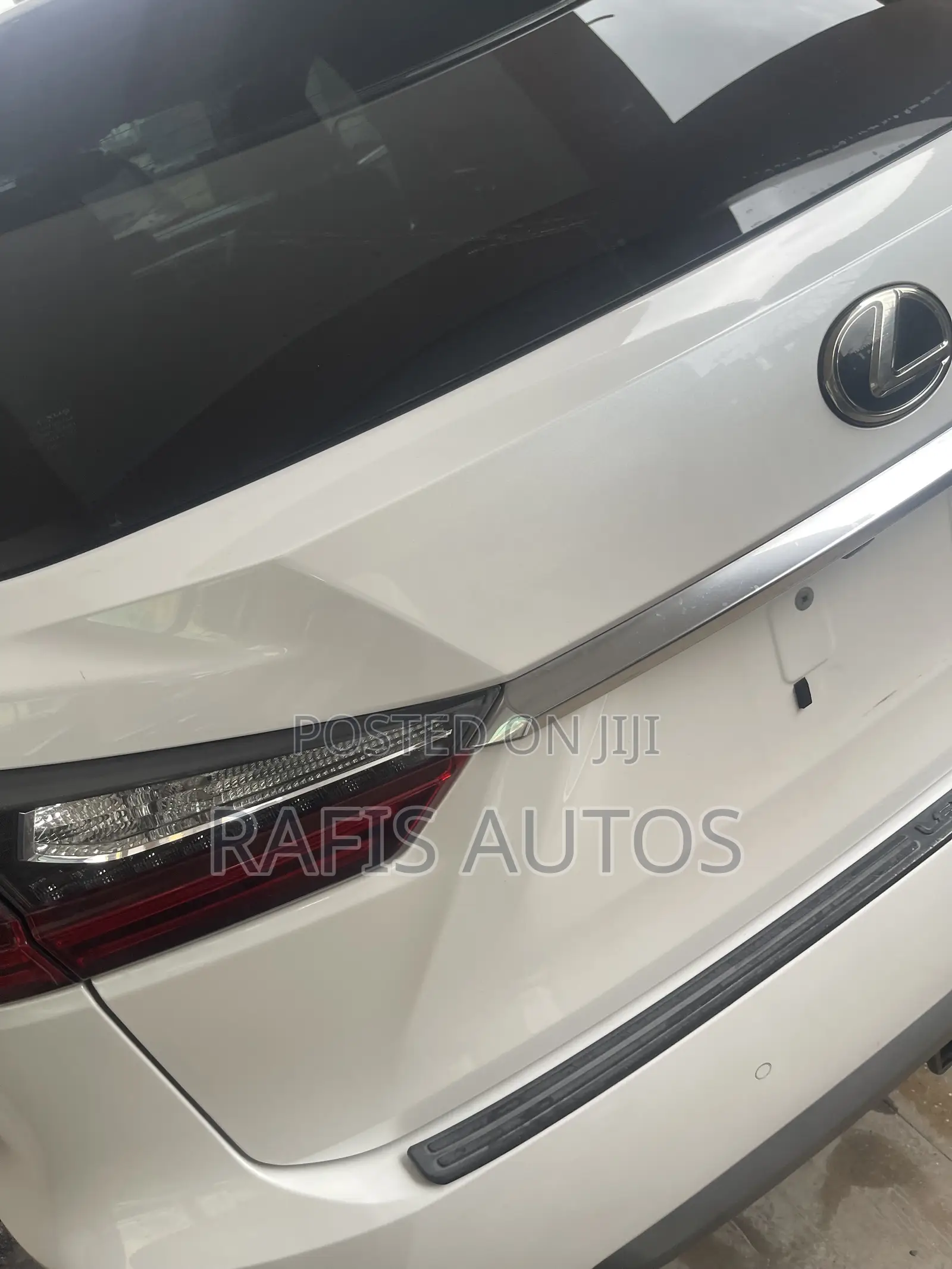 Lexus RX 350 FWD 2018 White