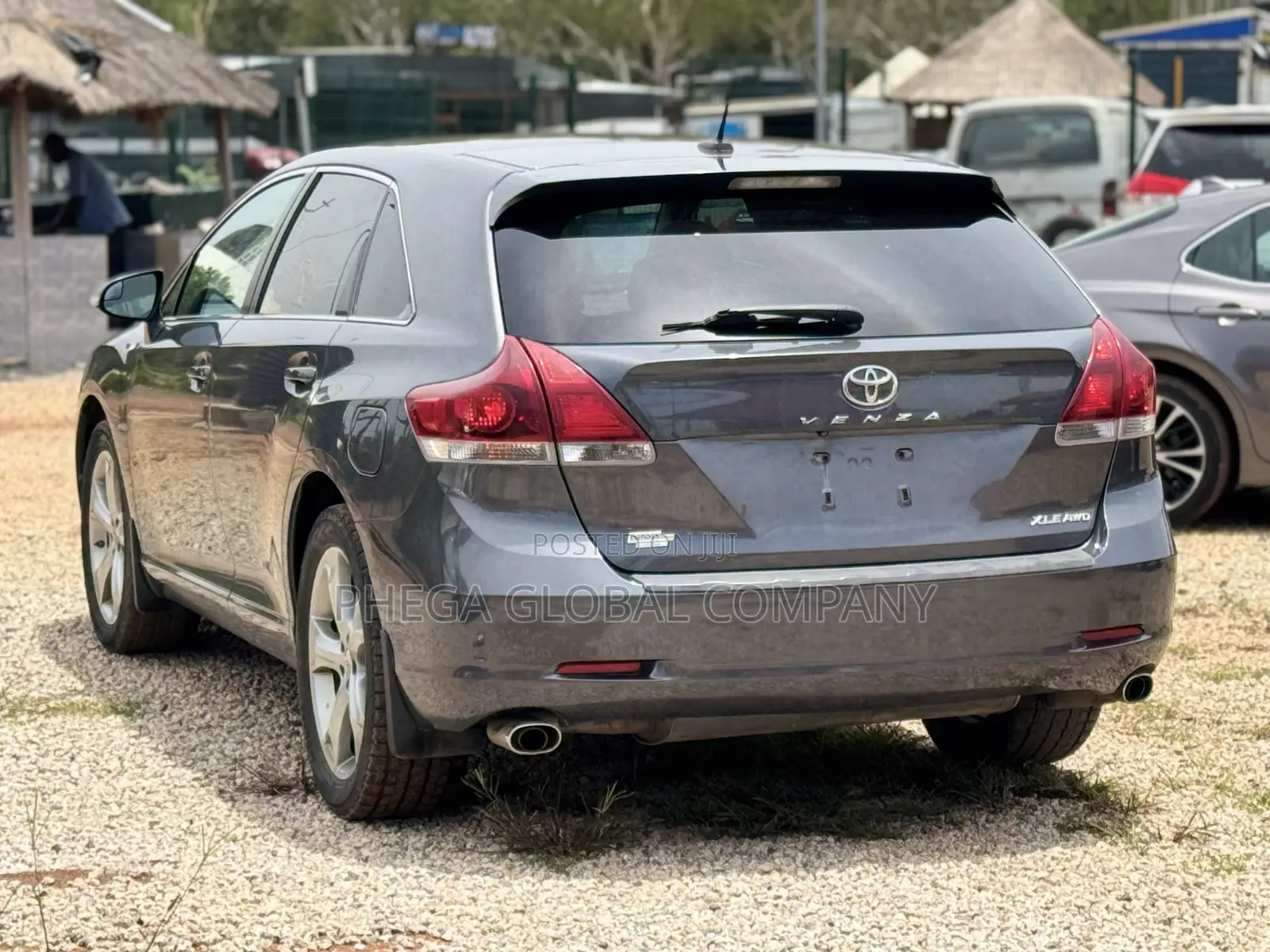 Toyota Venza XLE 4dr Wagon AWD (2.7L 4cyl 6A) 2014 Gray