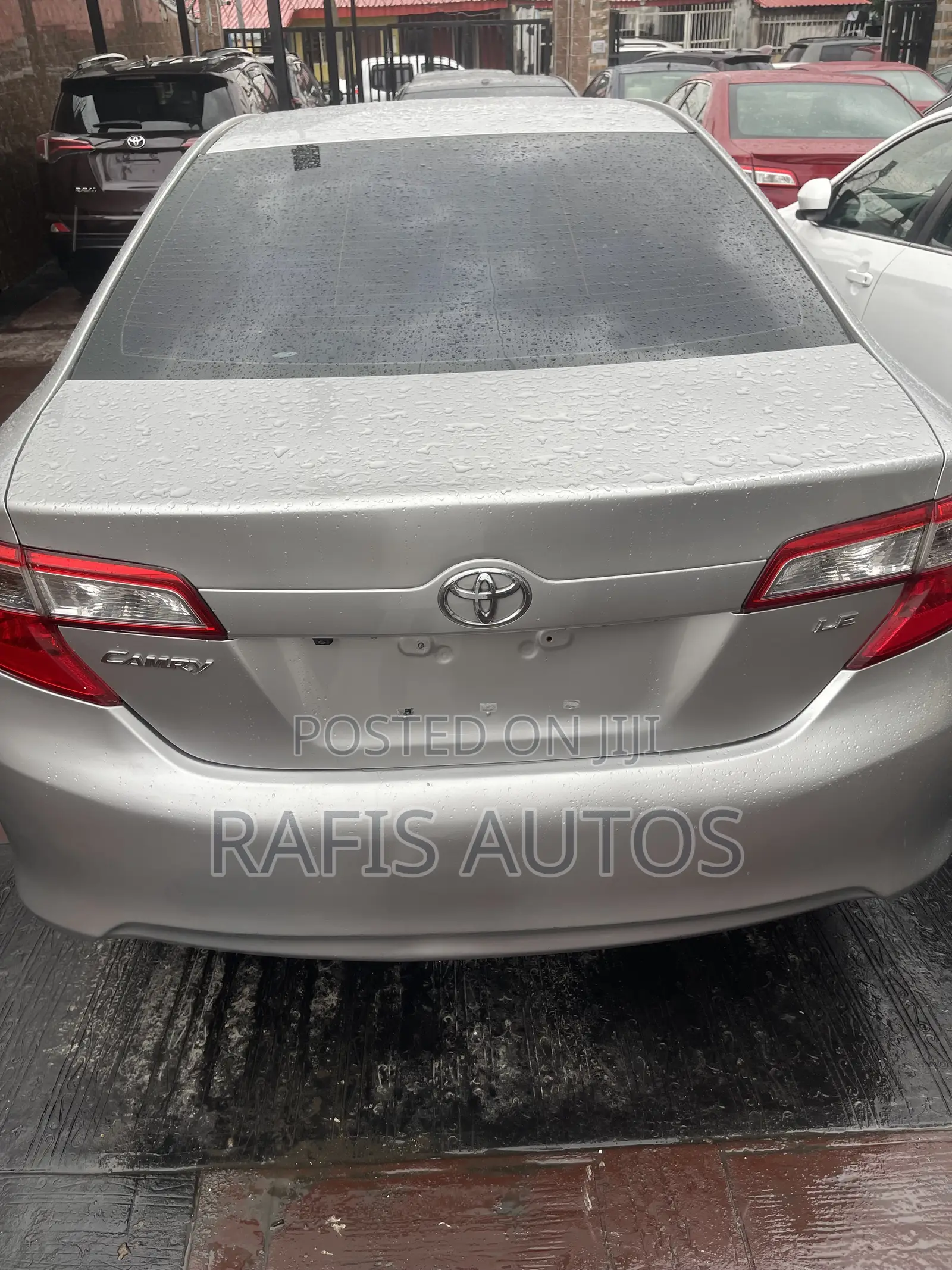 Toyota Camry L 4dr Sedan (2.5L 4cyl 6A) 2014 Silver