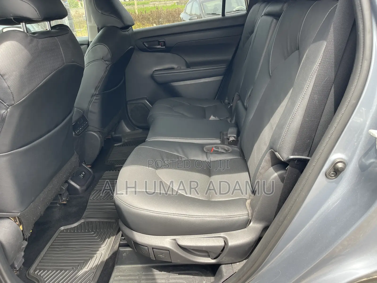 Toyota Highlander 2022 Blue