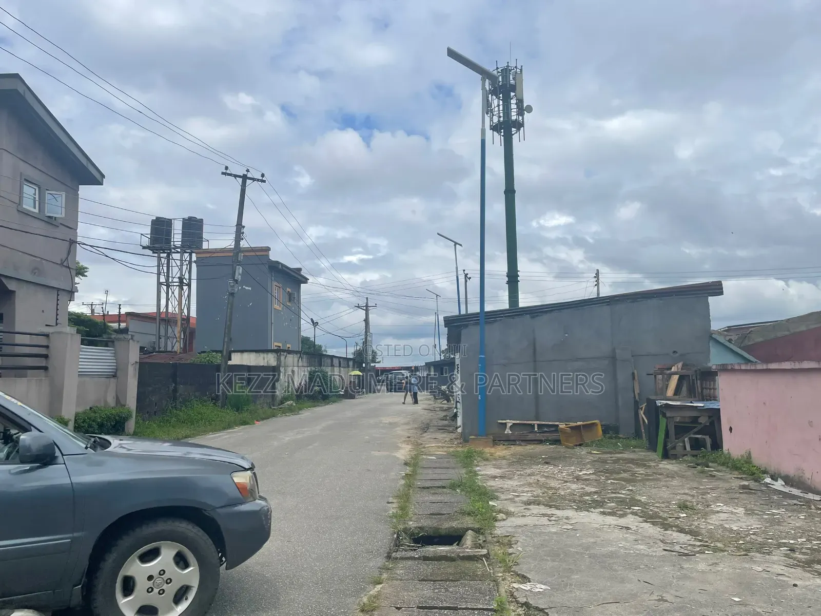 For Sale : Non Functional School at Nta Road Port Harcourt
