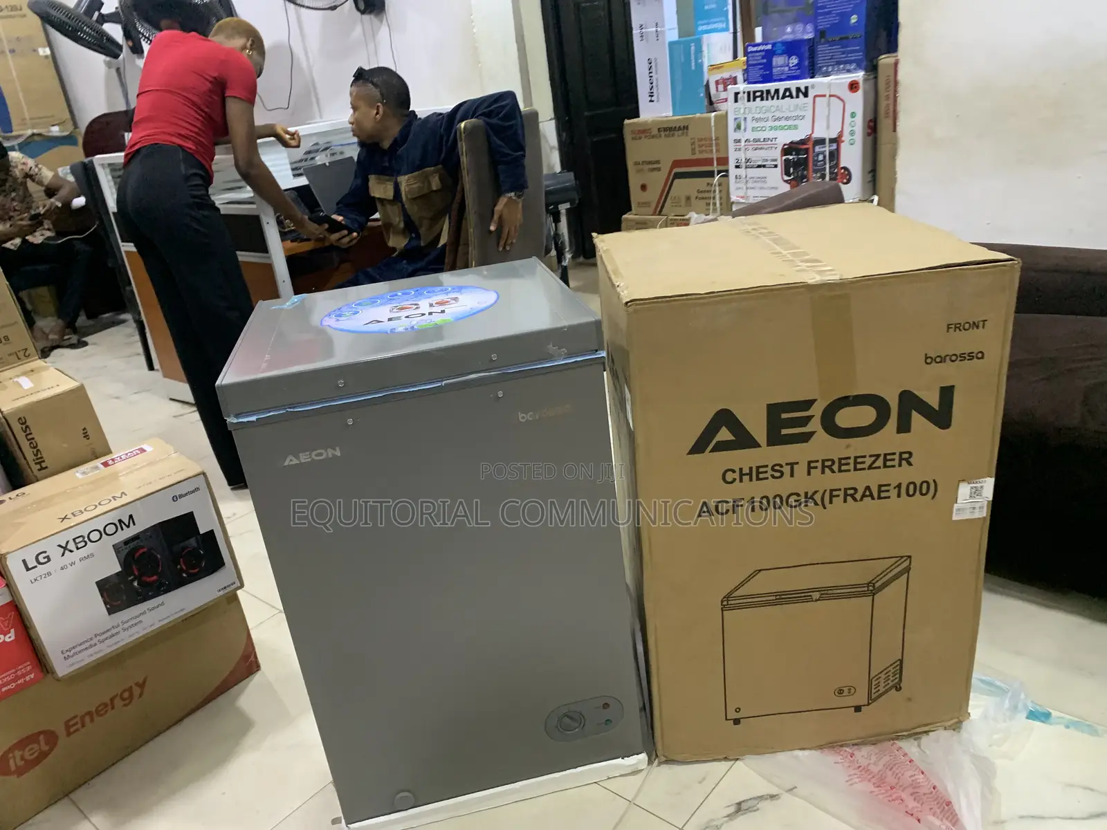 AEON 100L Compact Chest Freezer for Home Kitchen, Mini Mart, Hotel