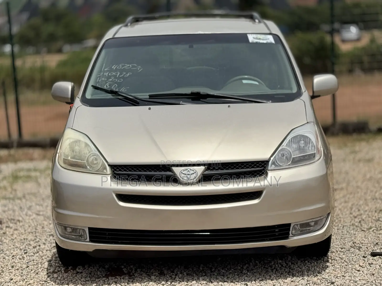 Toyota Sienna LE AWD 2005 Gold