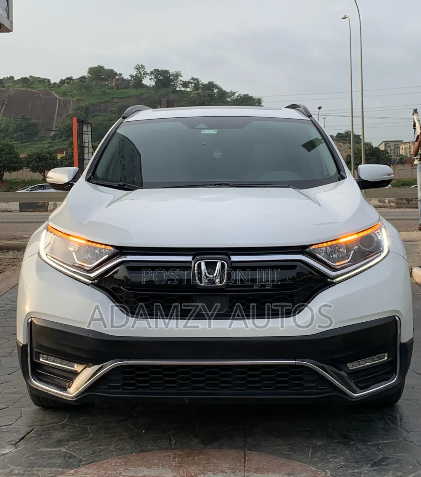 Honda CR-V 2021 White