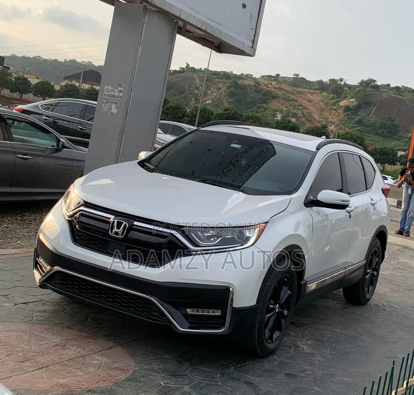 Honda CR-V 2021 White