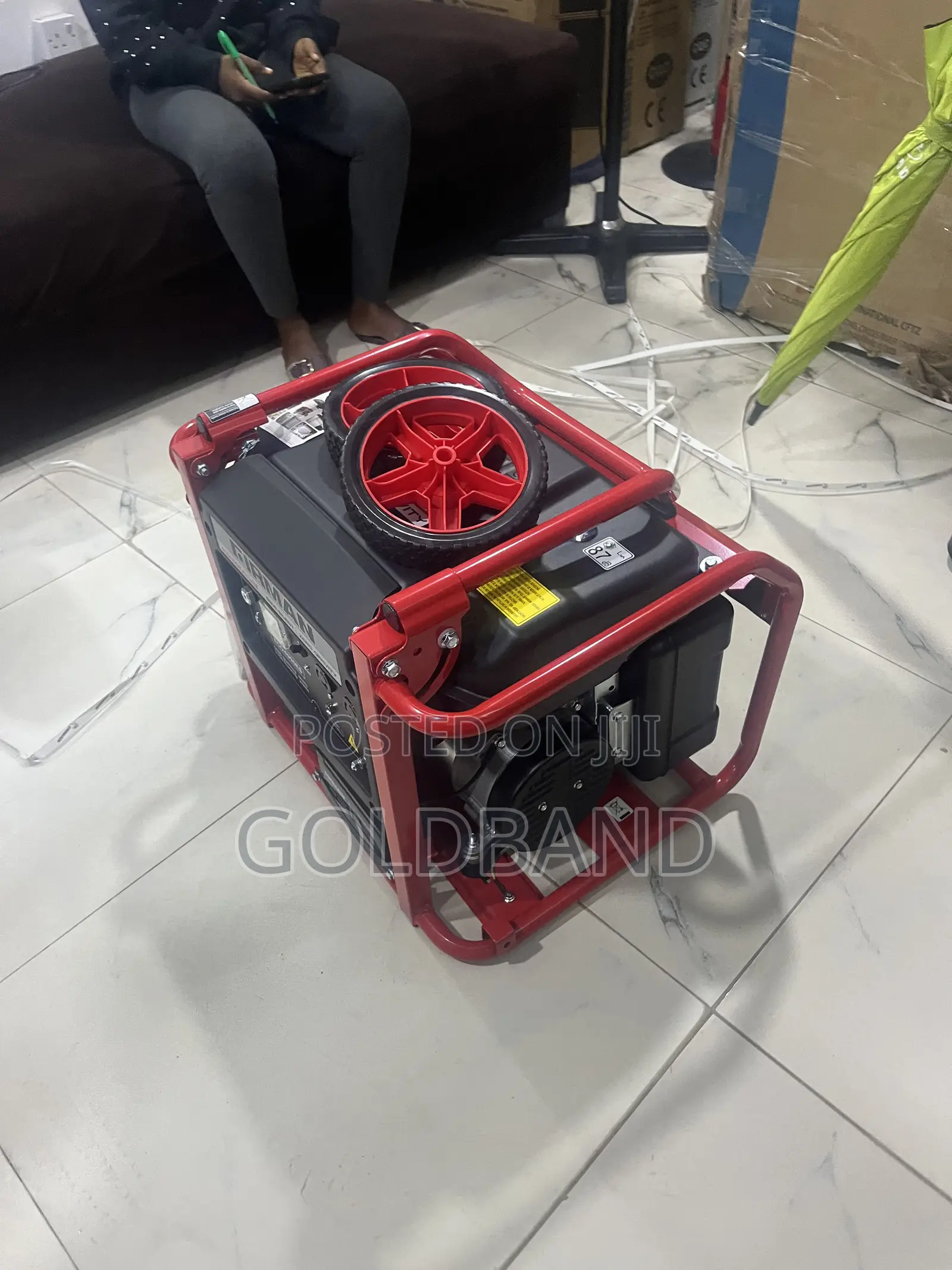 Firman ECO4990ES Compact Power Generator