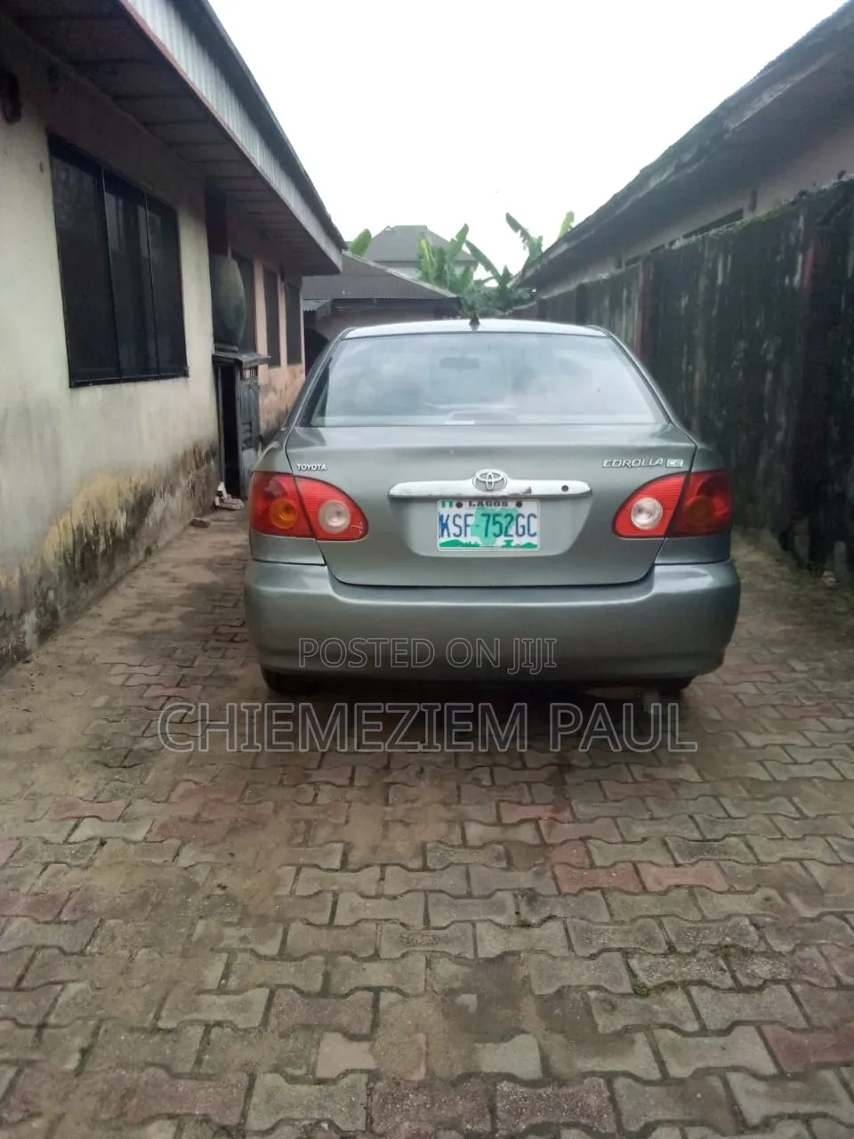 Toyota Corolla 2004 Gray