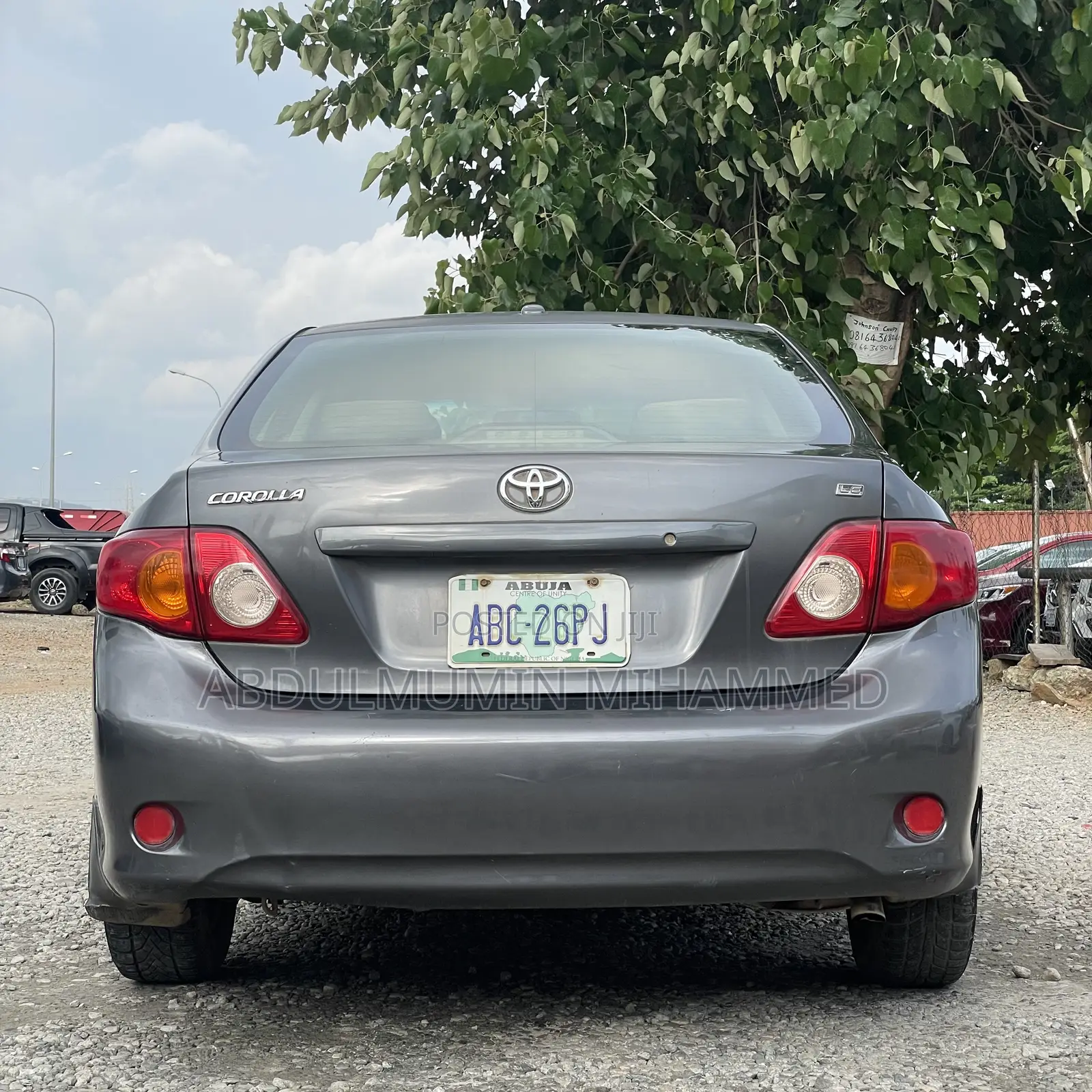 Toyota Corolla LE 4dr Sedan (1.8L 4cyl 4A) 2011 Gray