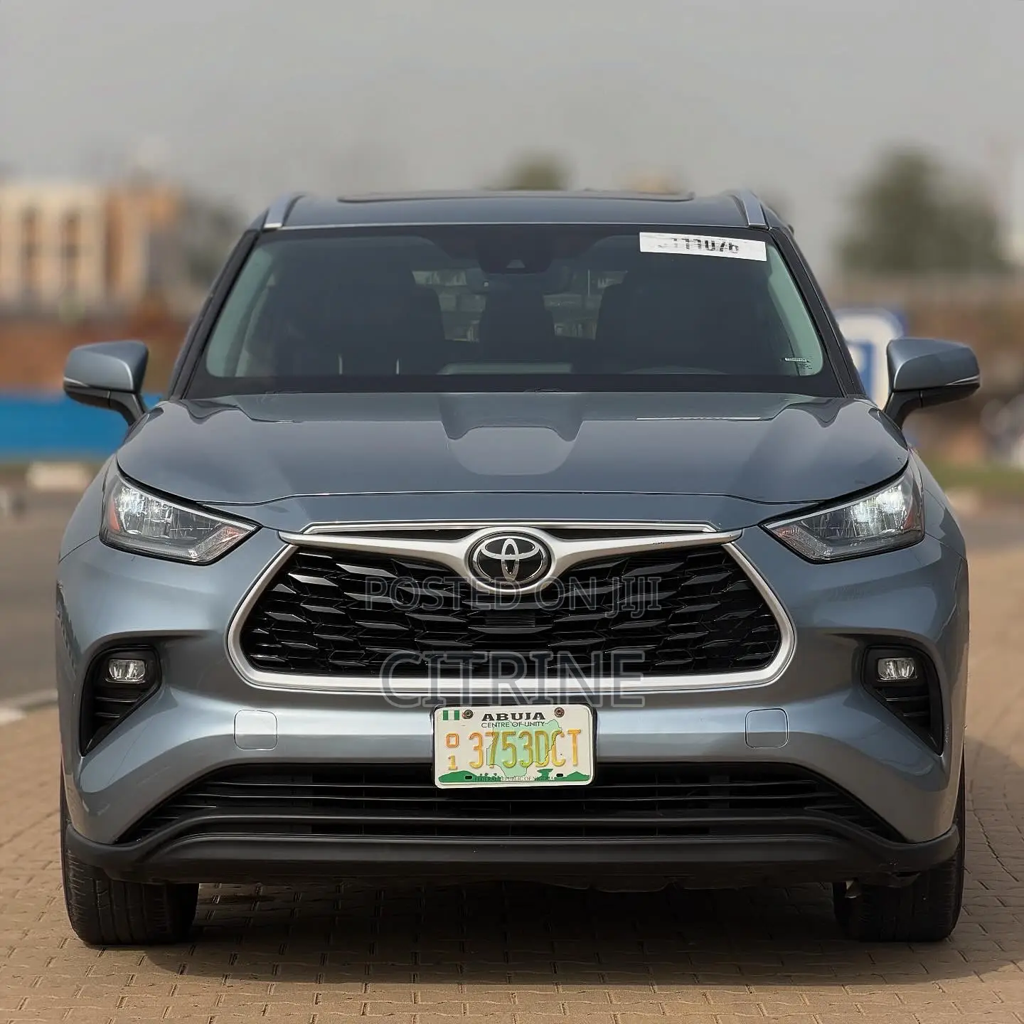 Toyota Highlander XLE AWD 2020 Blue