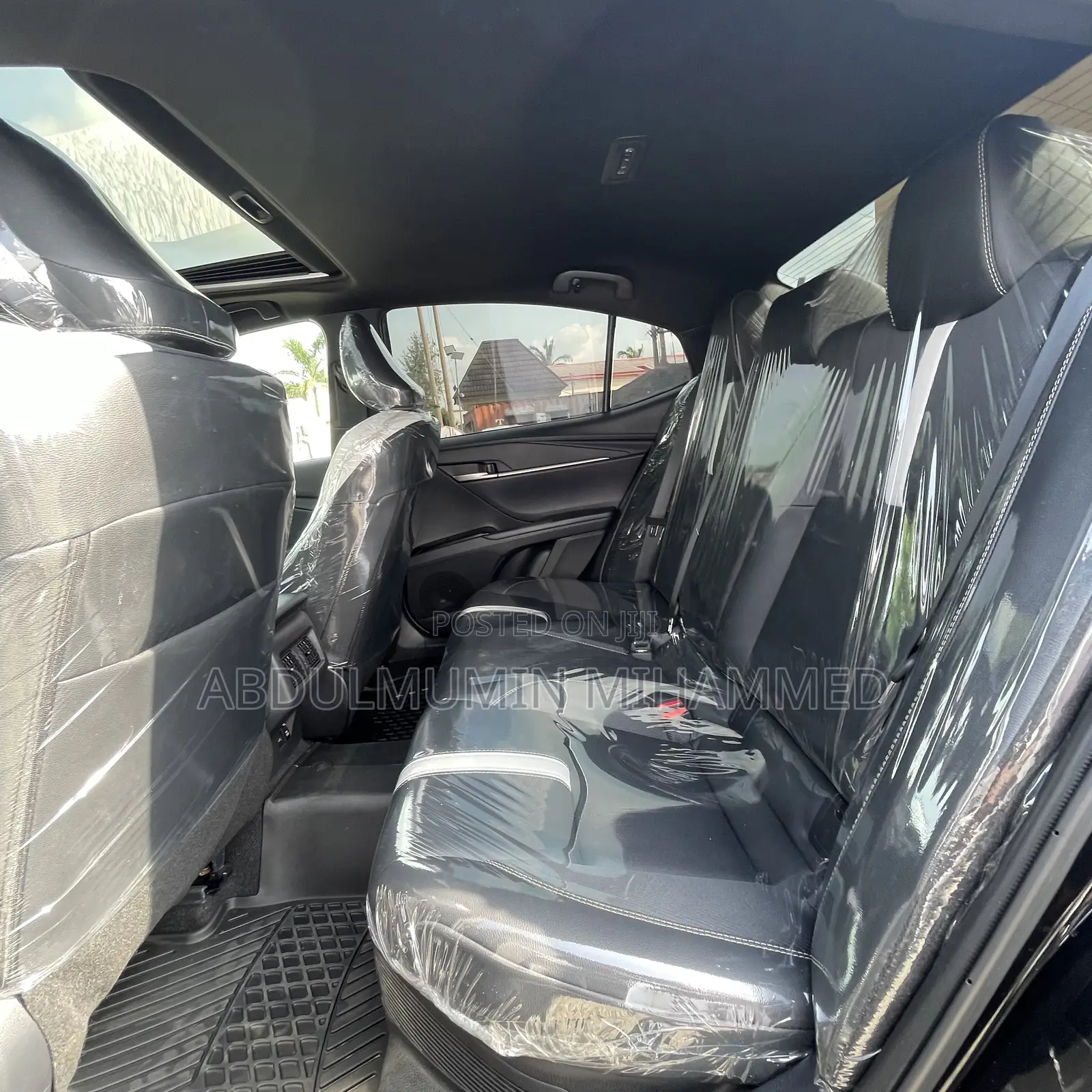 Toyota Camry SE 2025 Black