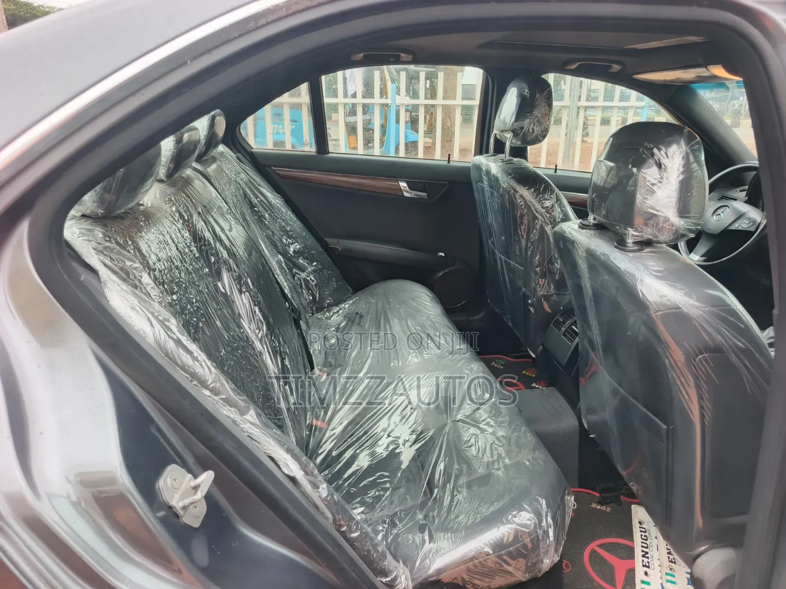 Mercedes-Benz C300 2010 Gray