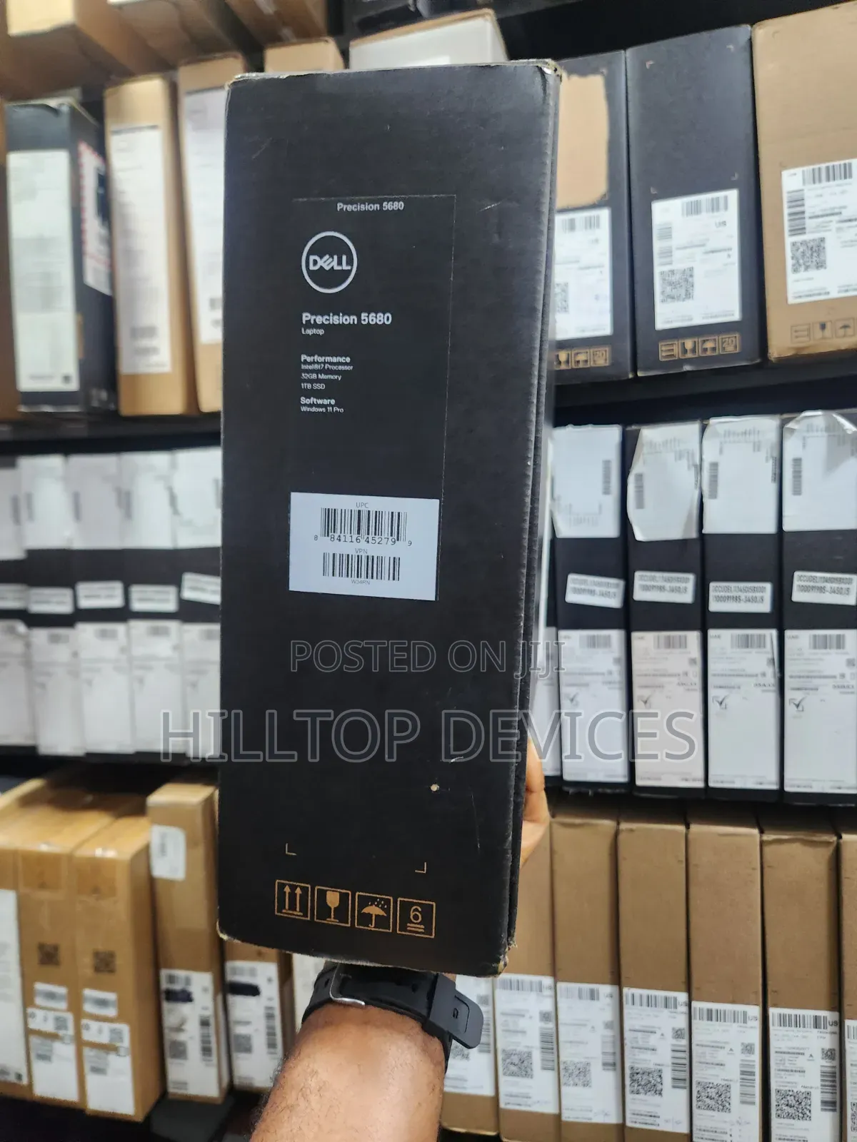 New Laptop Dell Precision 5680 32GB Intel Core i7 SSD 1T