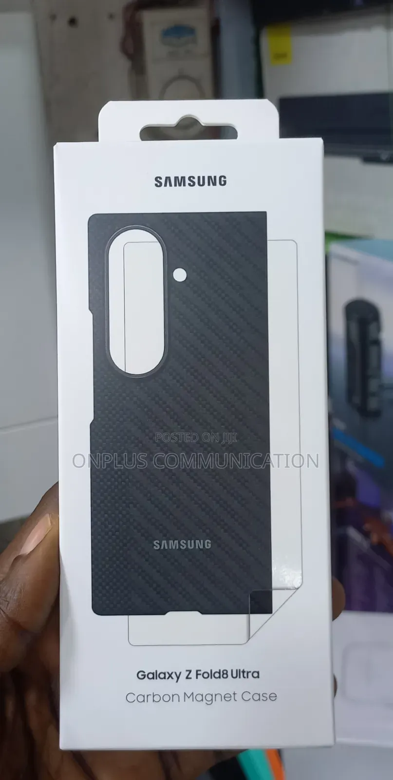 Samsung Galaxy Z Fold 8 Ultra Carbon Magnet Case