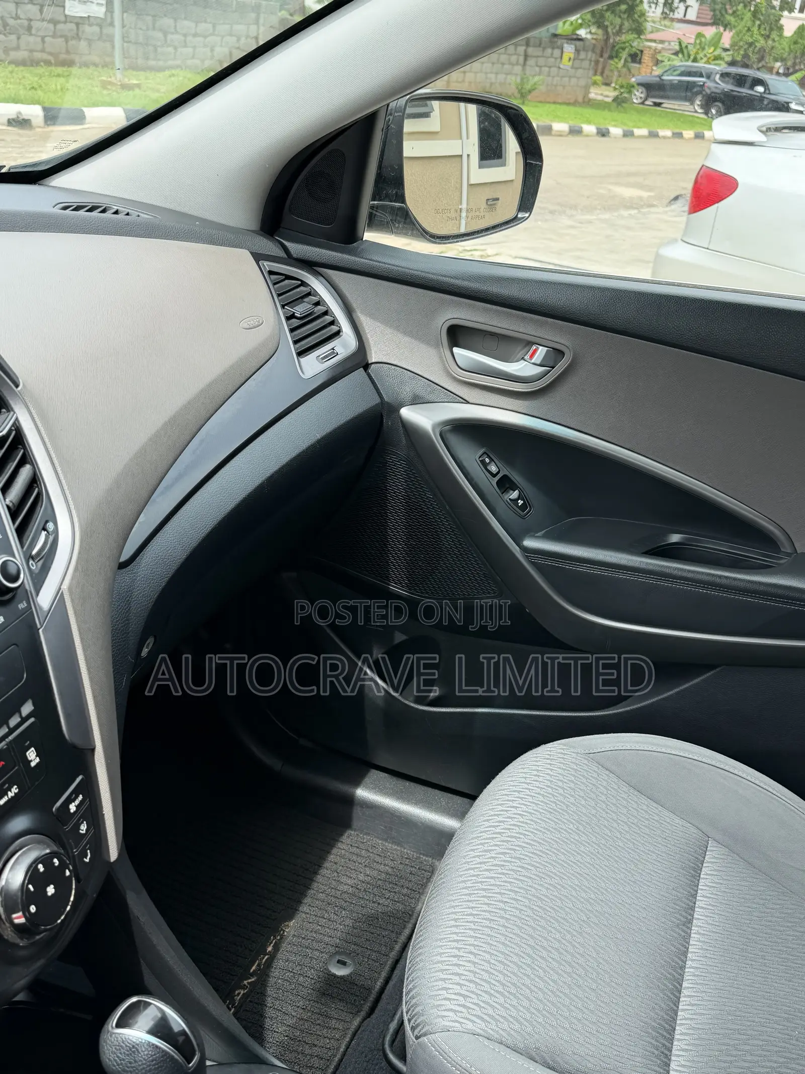 Hyundai Santa Fe GLS 4dr SUV AWD (3.3L 6cyl 6A) 2015 Black