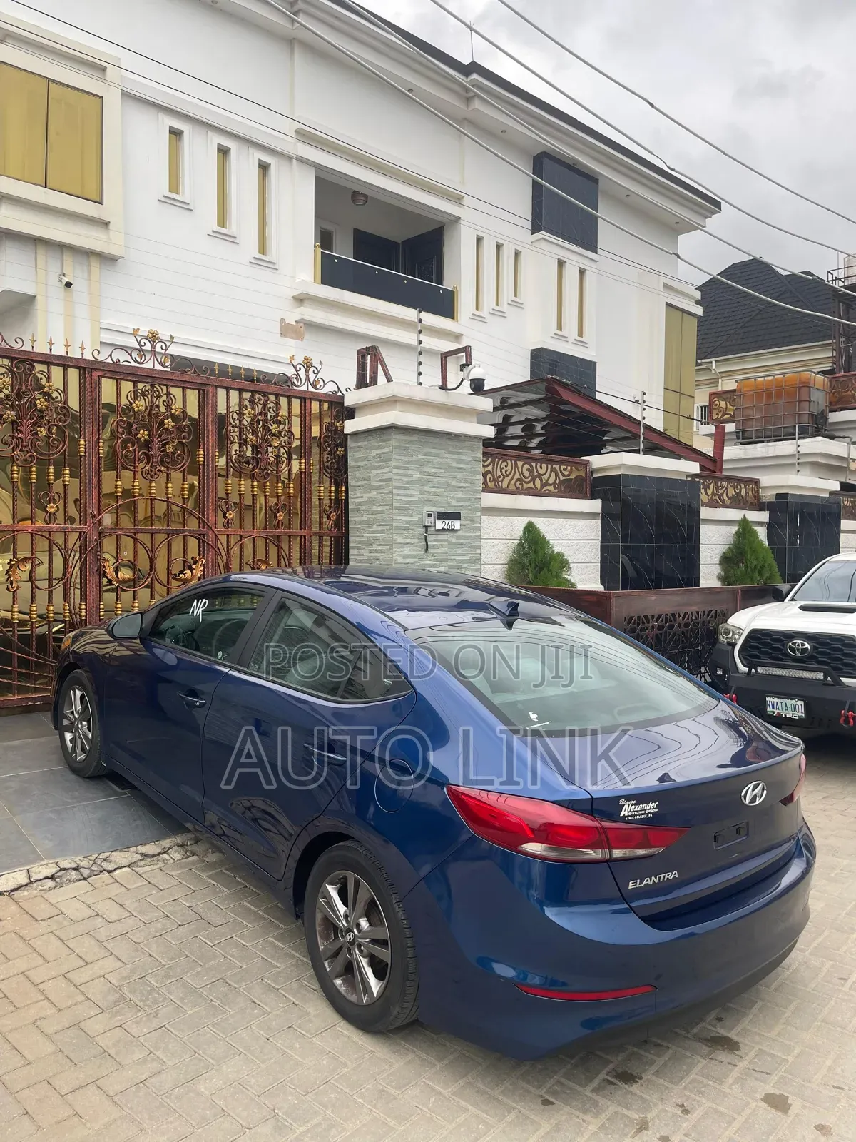 Hyundai Elantra 2017 Blue