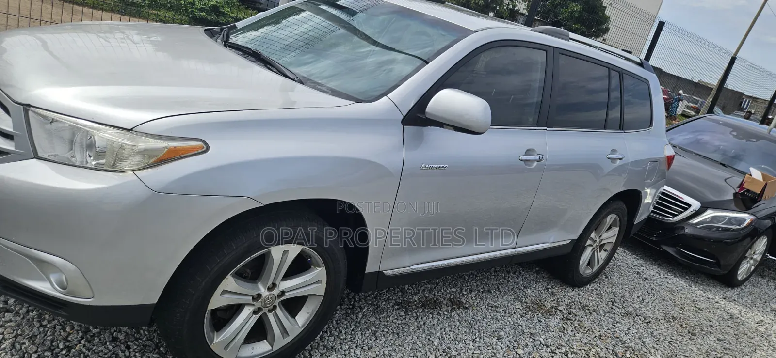 Toyota Highlander 2012 Silver