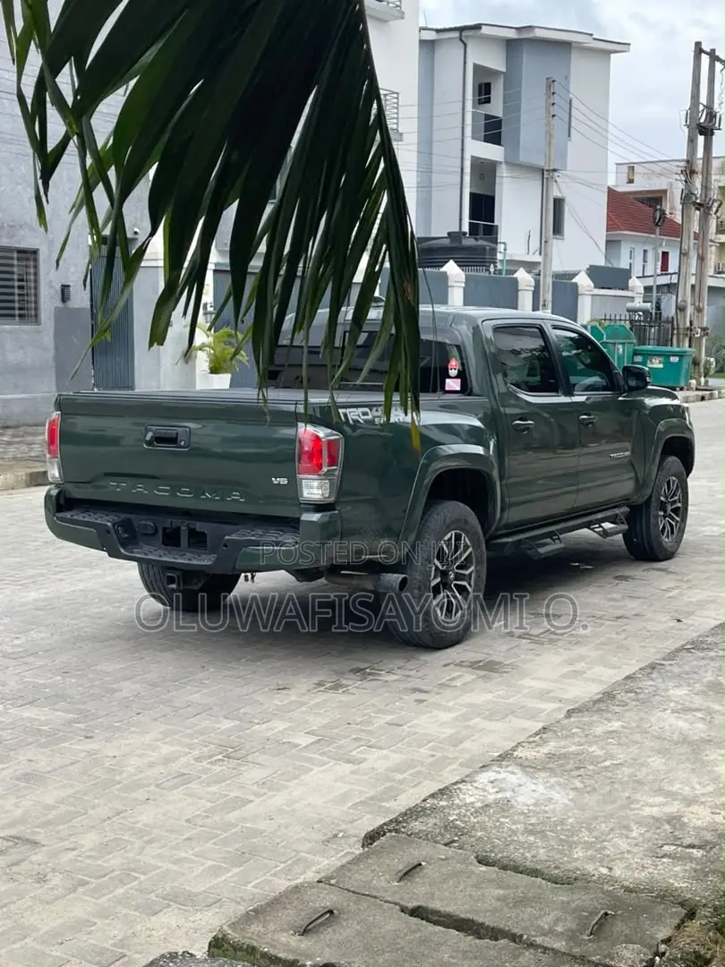 Toyota Tacoma TRD Off Road 2021 Green