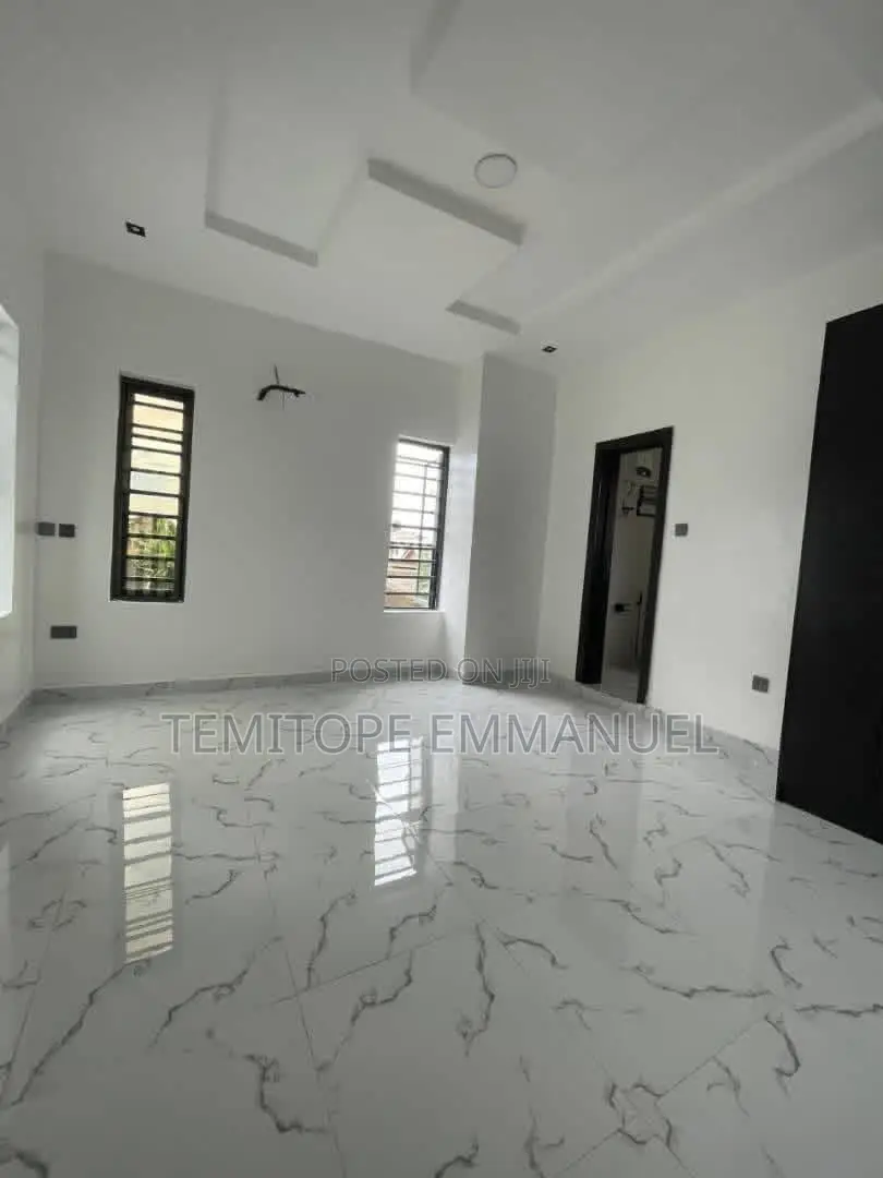 Furnished 4bdrm Duplex in Ipaja for sale