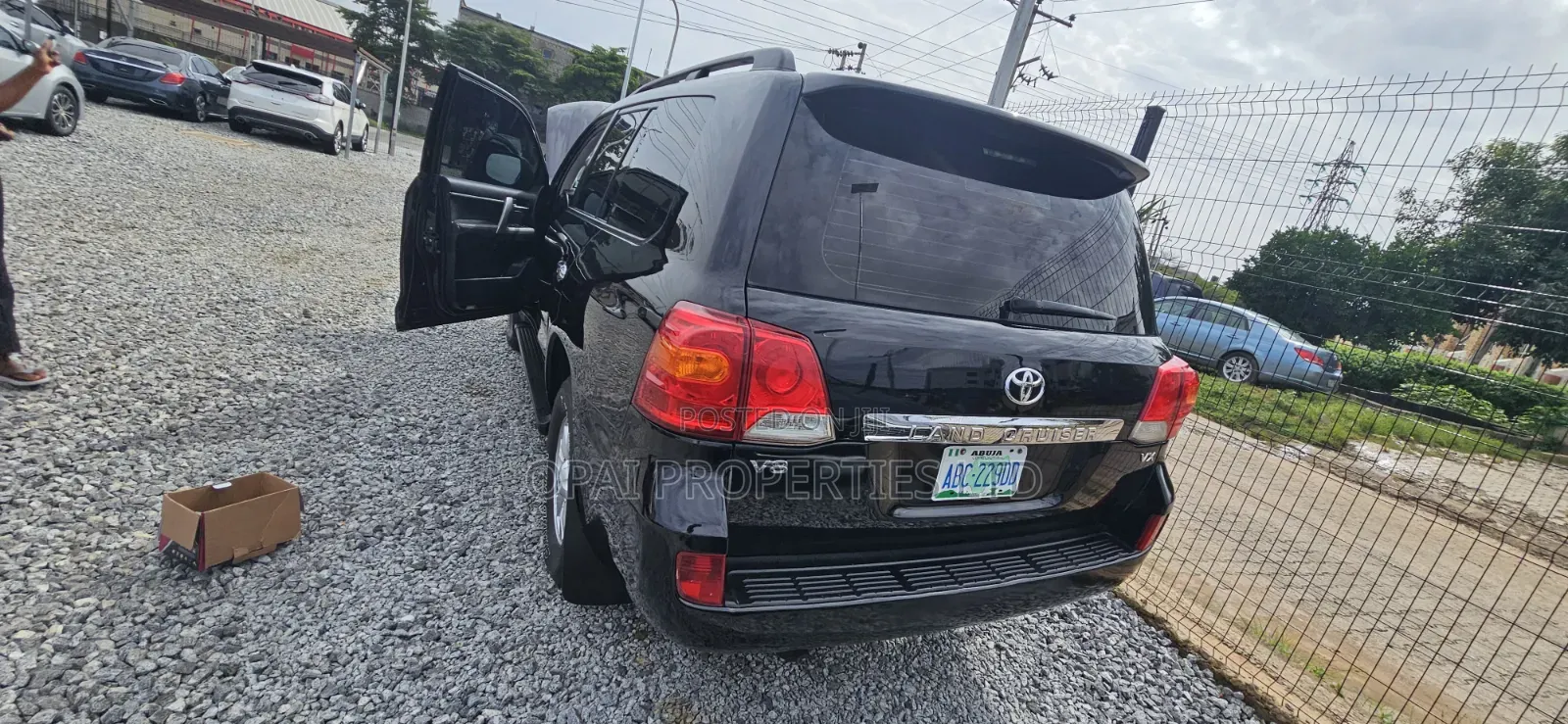 Toyota Land Cruiser 2016 Black