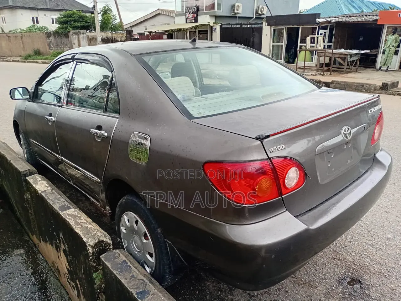 Toyota Corolla 2004 Gray