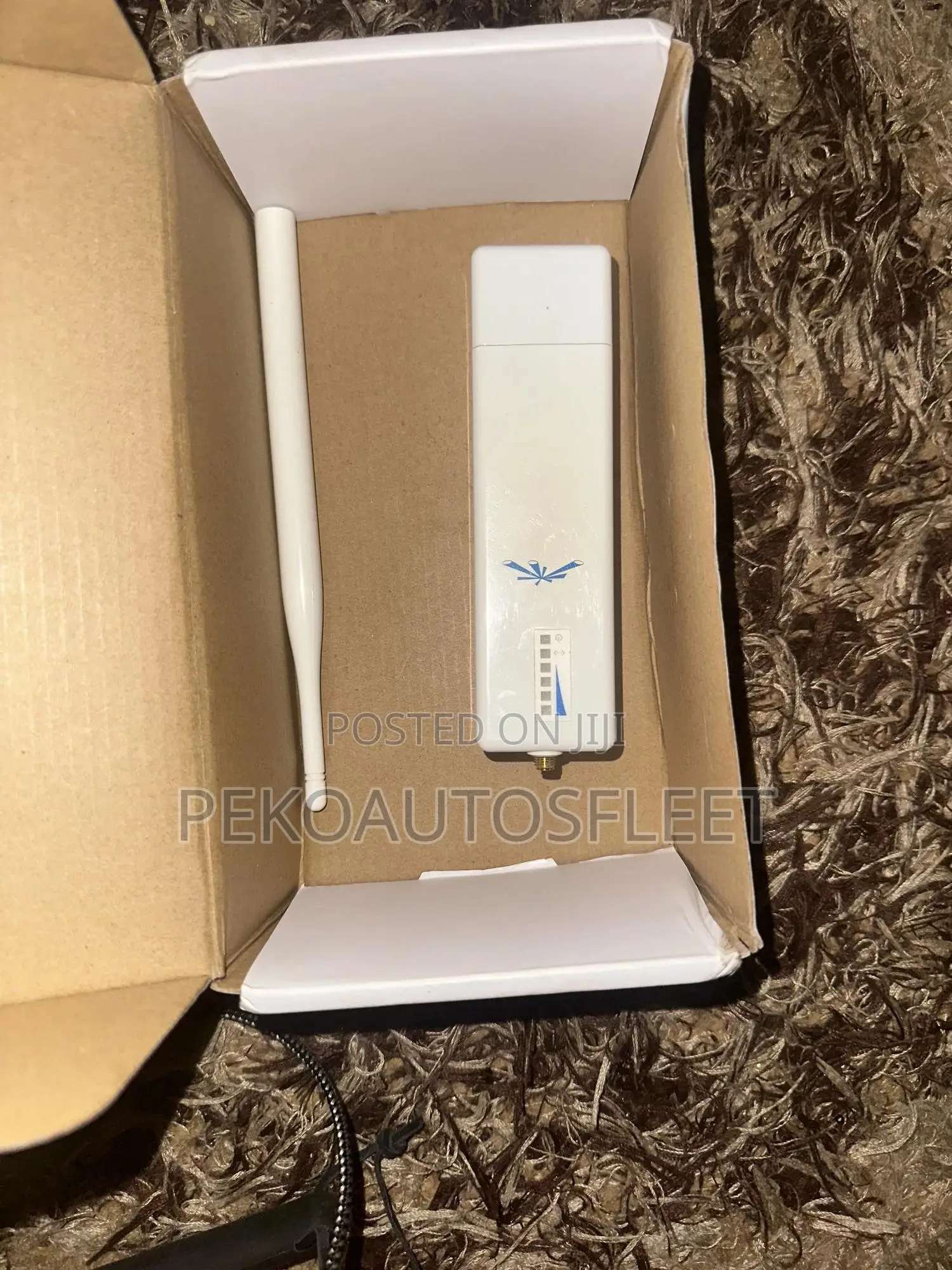 Ubiquiti PicoStation M2HP and POE Adapter Wireless Access Point
