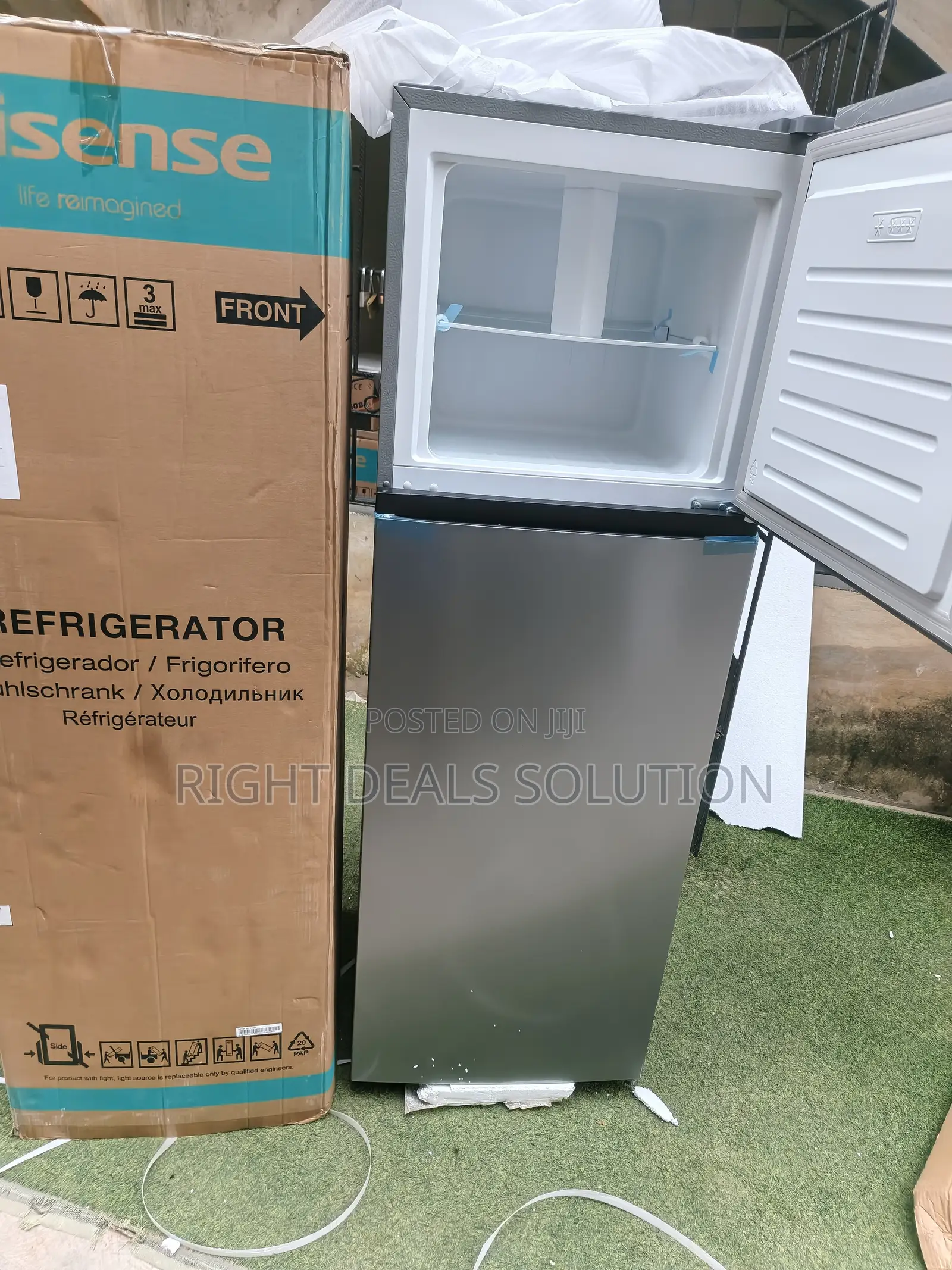 Hisense 306L No Frost Refrigerator
