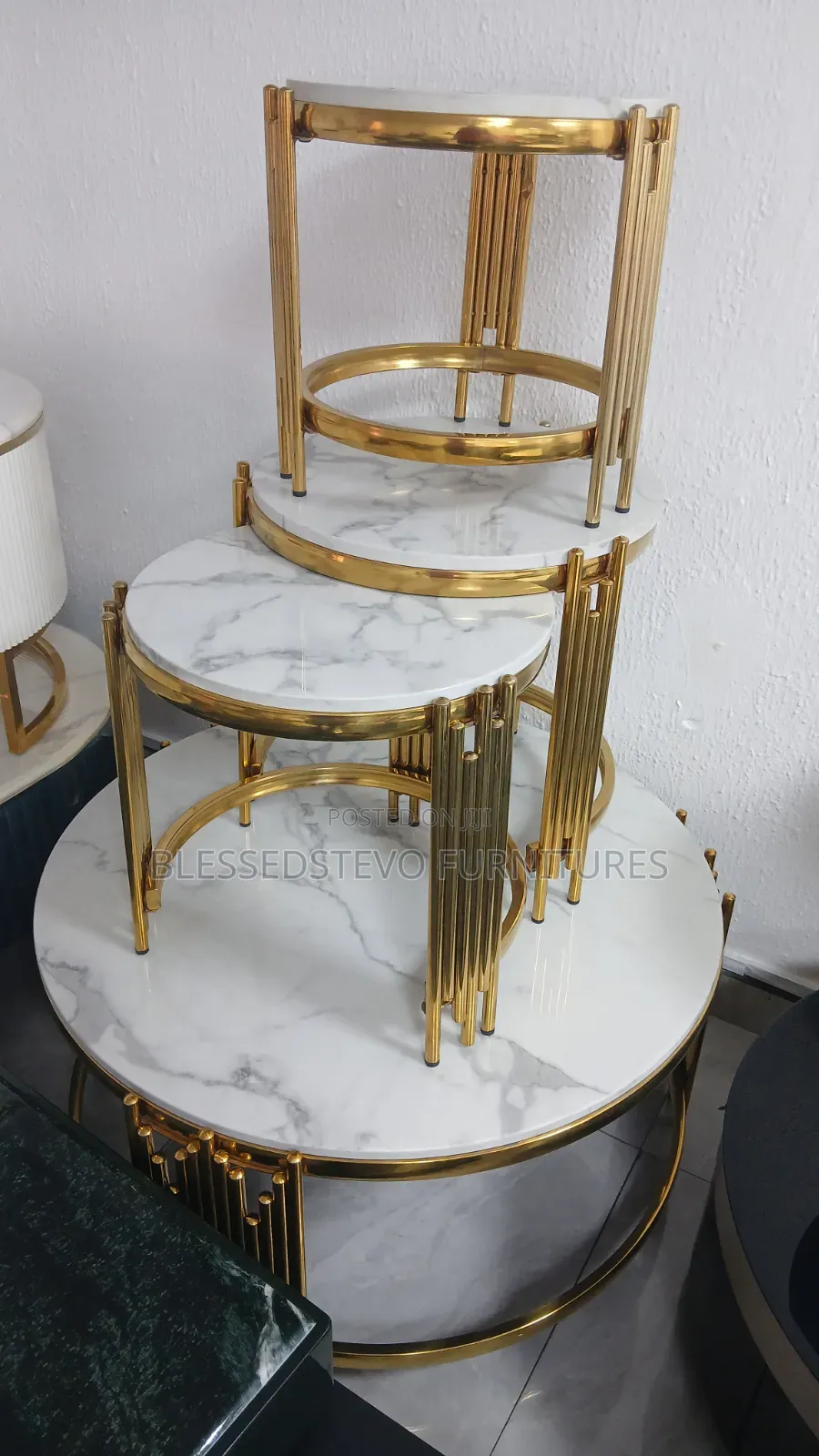 Set of Centre Table With 3 Side Stool Marble