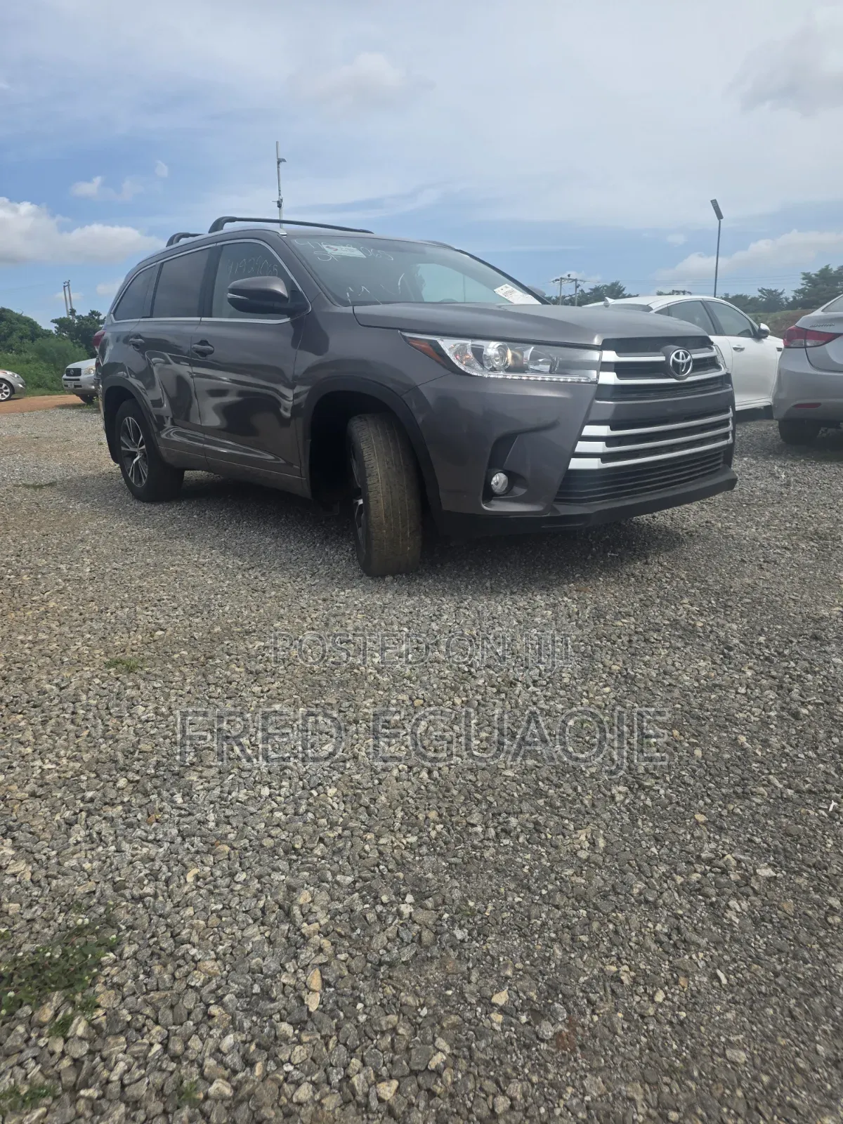 Toyota Highlander XLE V6 4x2 (3.5L 6cyl 6A) 2016 Gray