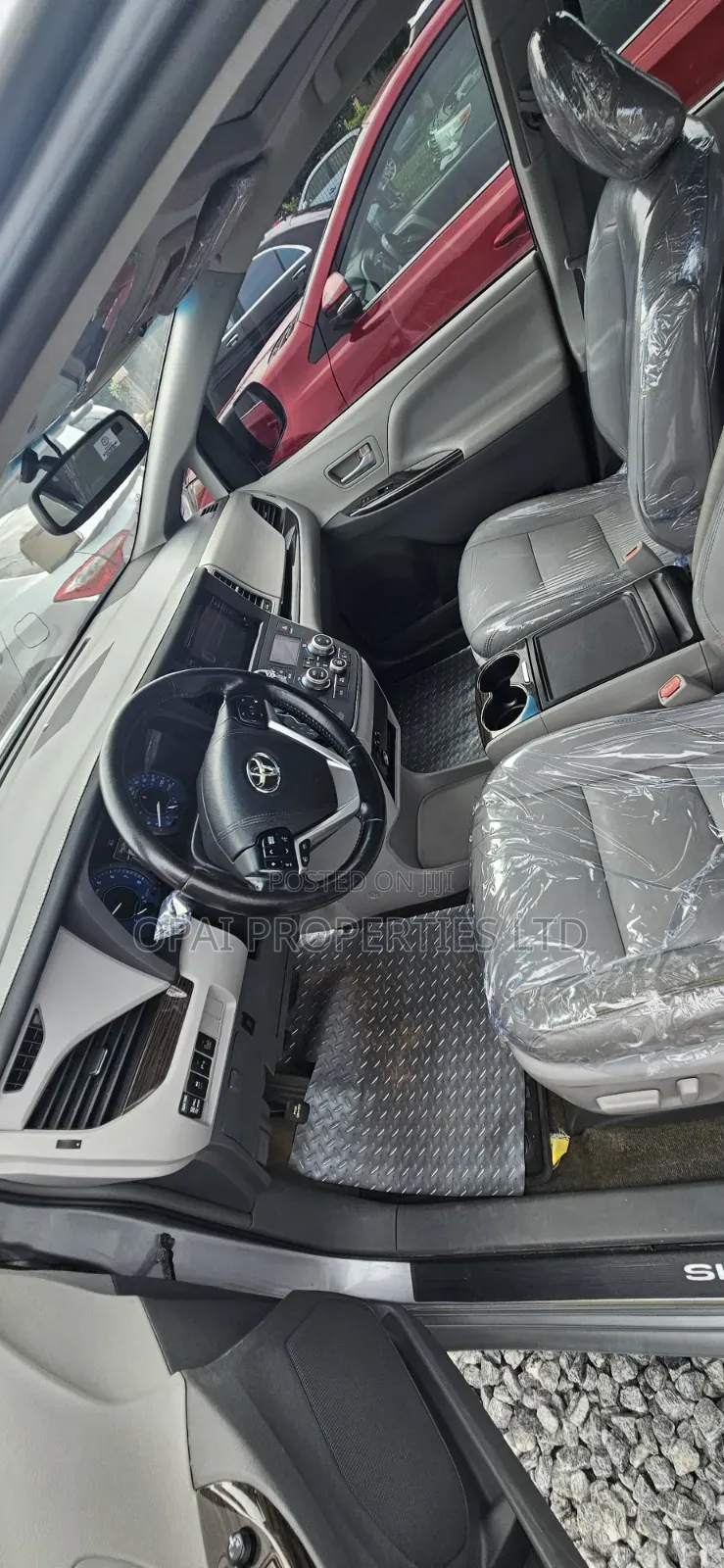 Toyota Sienna 2015 Silver