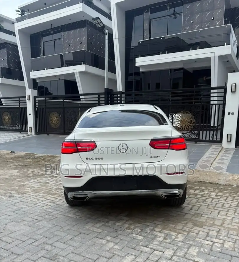 Mercedes-Benz GLC-Class 2017 White